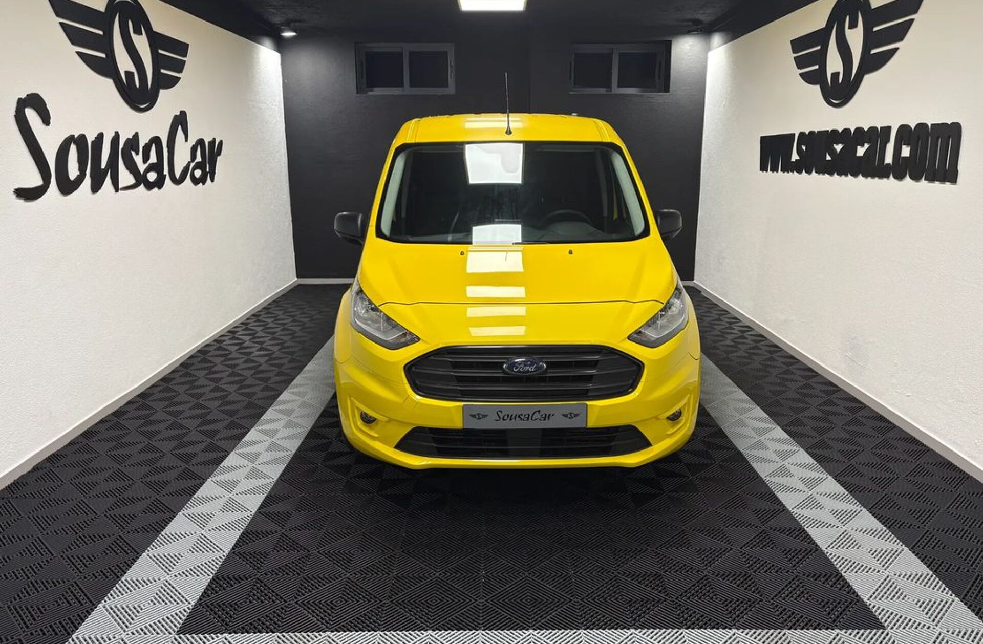 FORD Transit Connect 1.0 EcoBoost Titanium