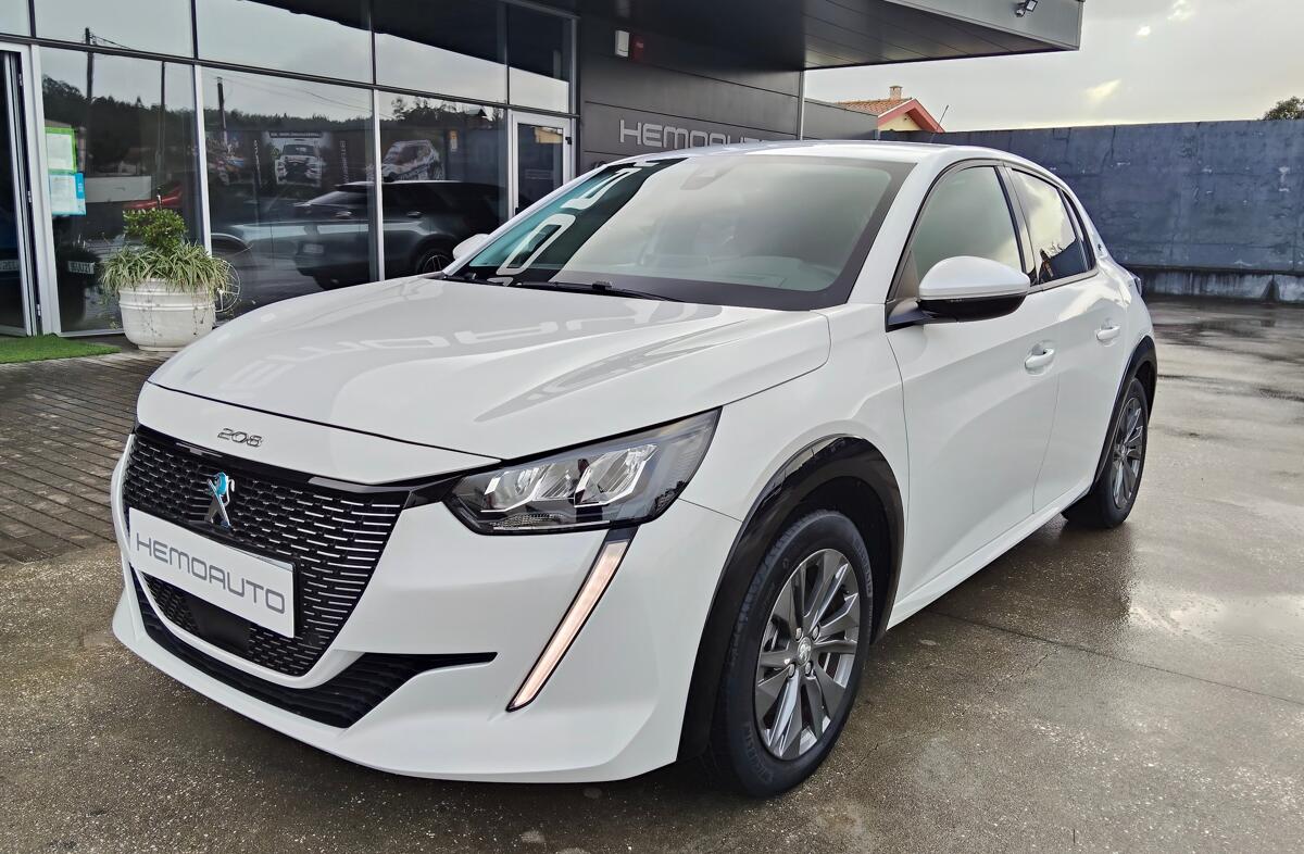 PEUGEOT 208 e- 50 kWh Active Pack