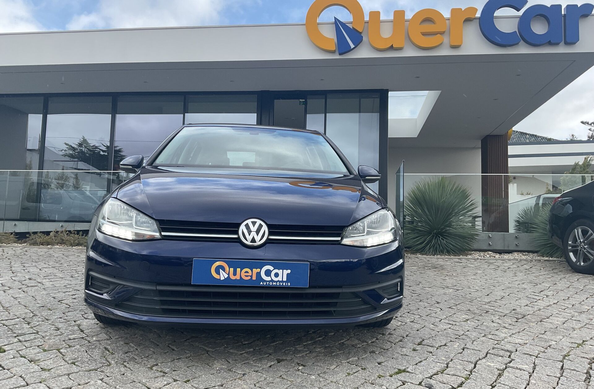 VOLKSWAGEN Golf 1.0 TSI Trendline Pack