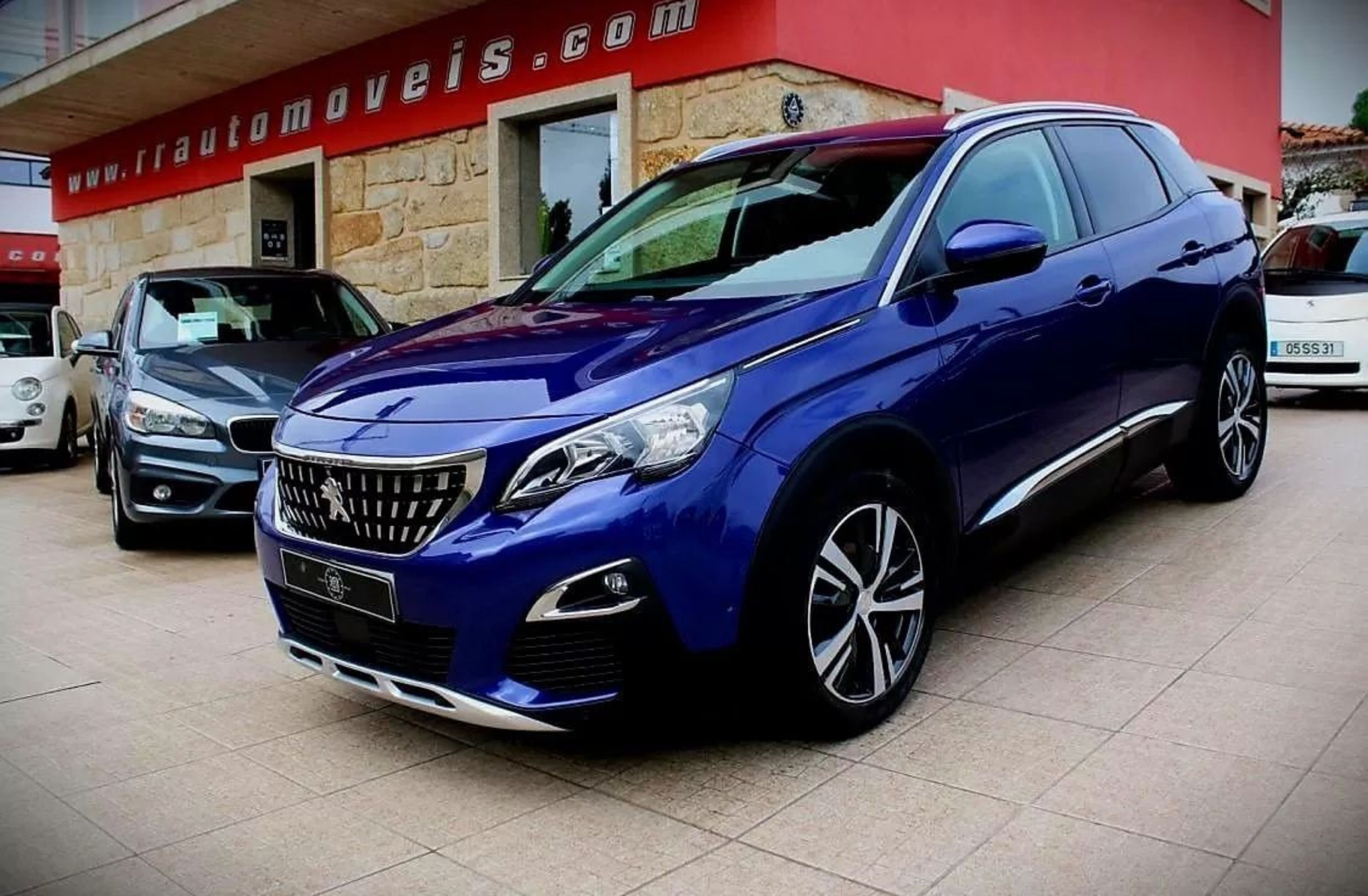 PEUGEOT 3008 1.2 PureTech Allure EAT6
