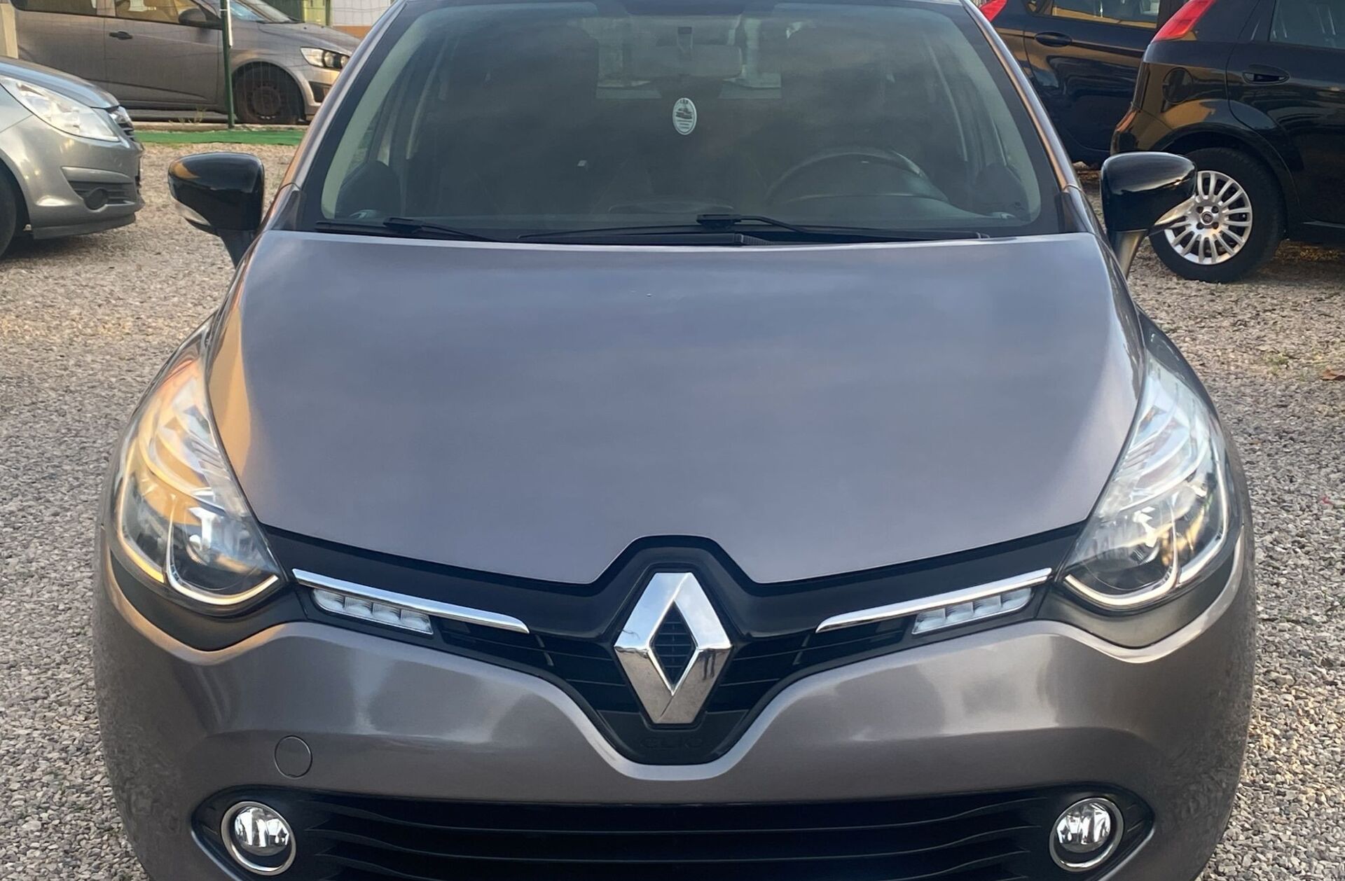 RENAULT Clio 0.9 TCE Limited
