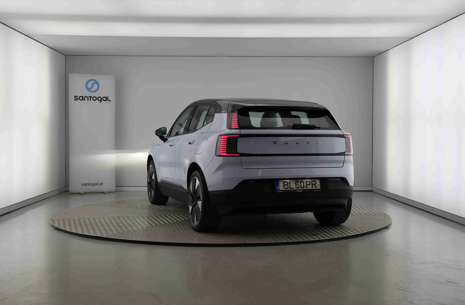 VOLVO EX30 69 kWh Twin Motor Ultra