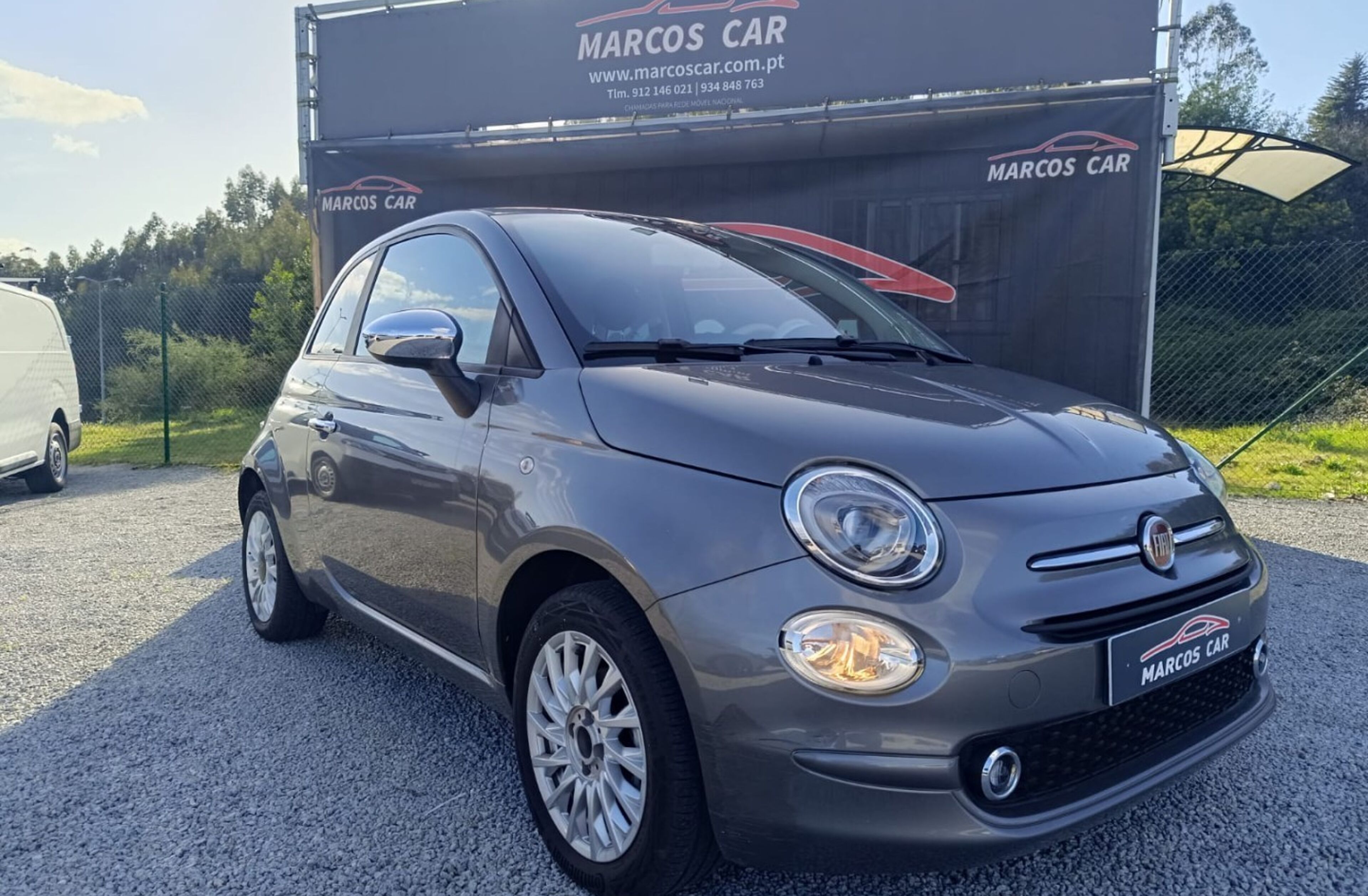 FIAT 500 Red