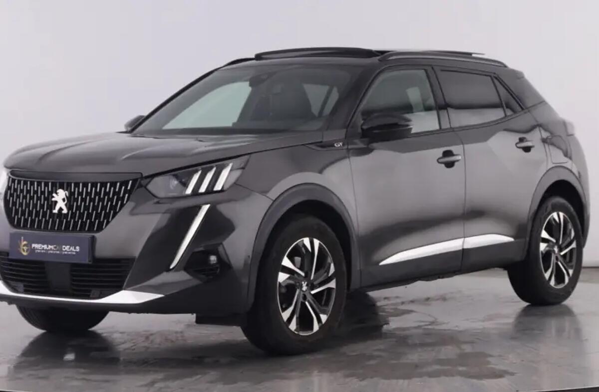 PEUGEOT 2008 1.2 PureTech GT Pack EAT8