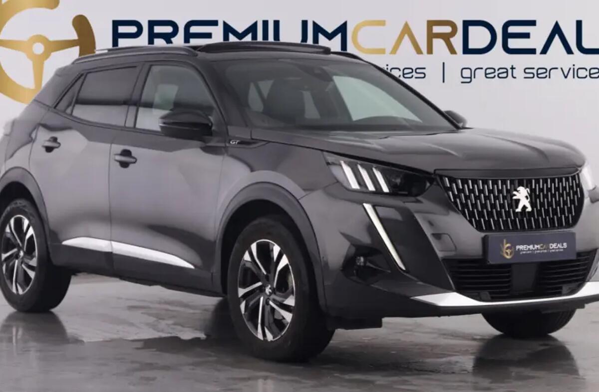 PEUGEOT 2008 1.2 PureTech GT Pack EAT8