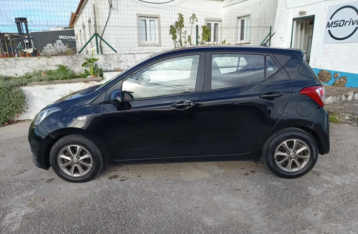 HYUNDAI i10 1.0 Urban