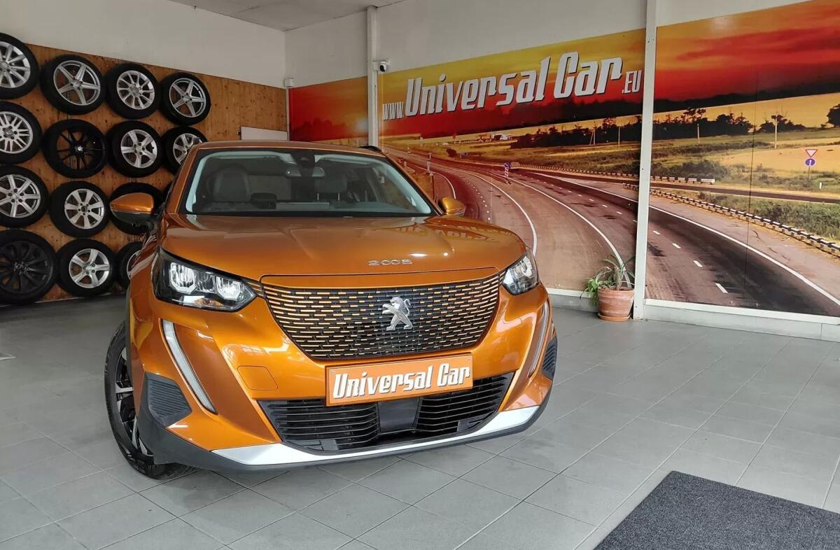 PEUGEOT 2008 e- 50 kWh GT