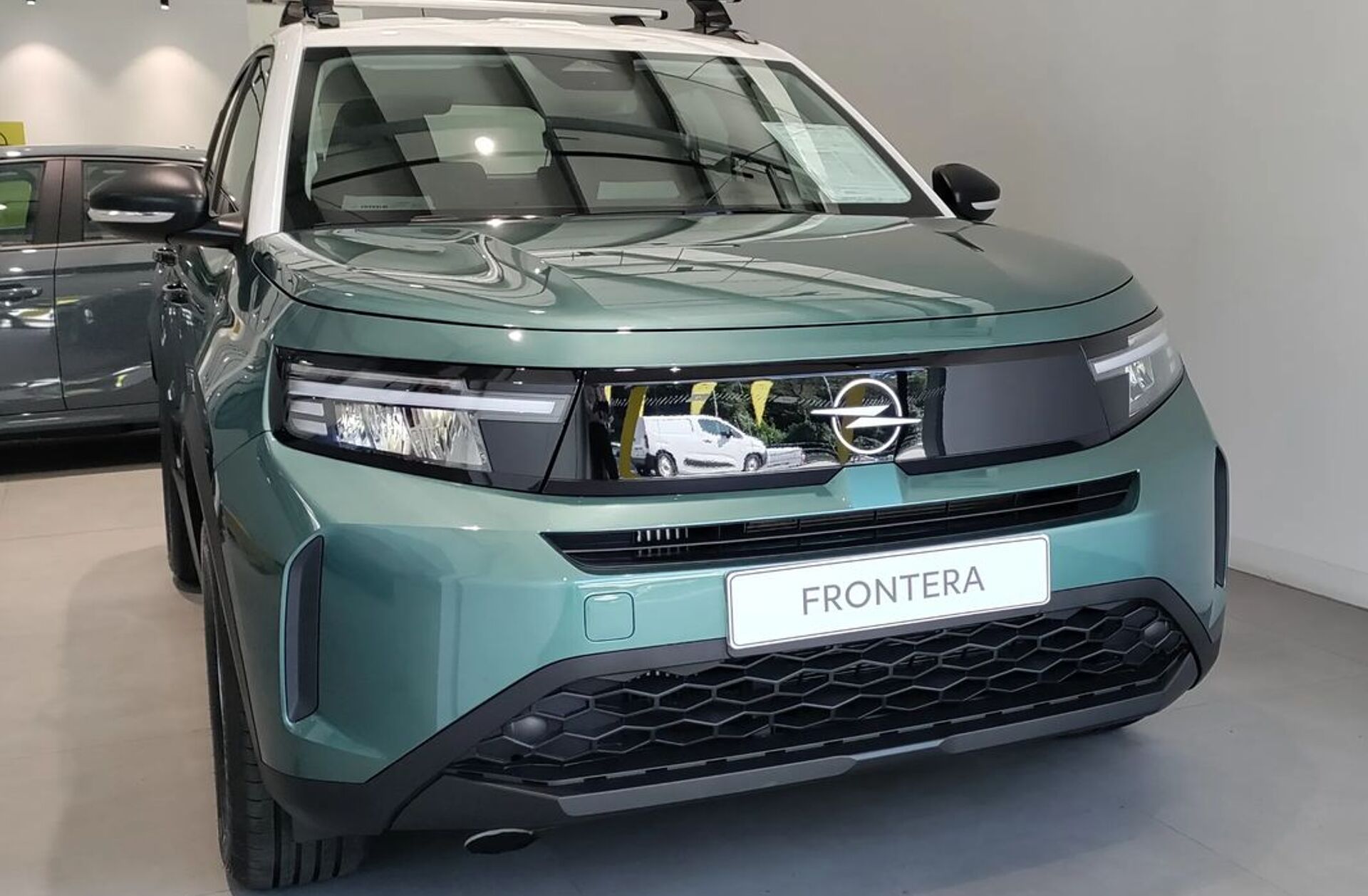 OPEL Frontera 1.2 Hybrid Edtion eDCT