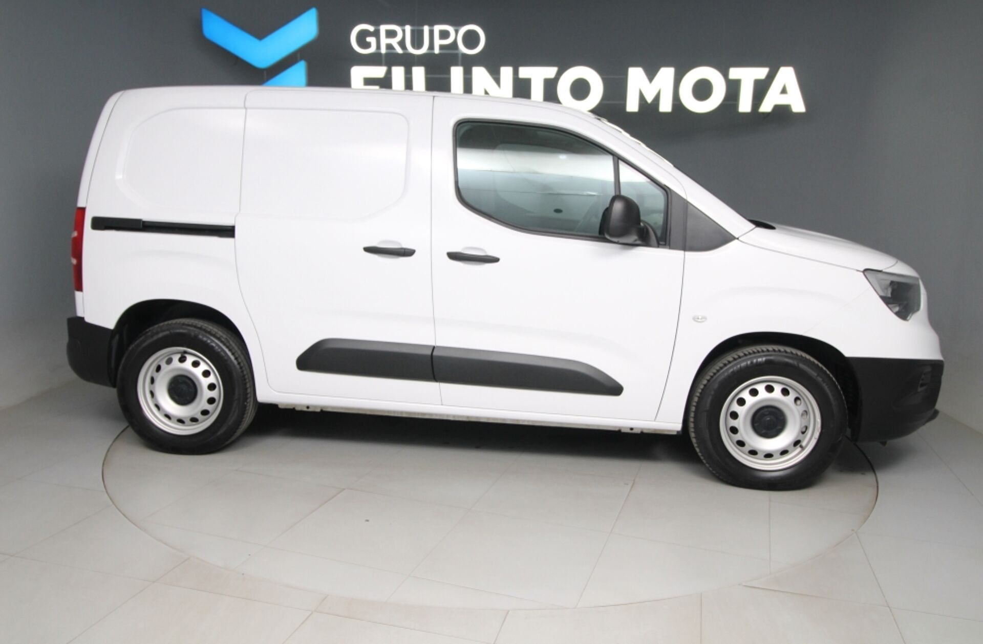 OPEL Combo Cargo 50 kWh