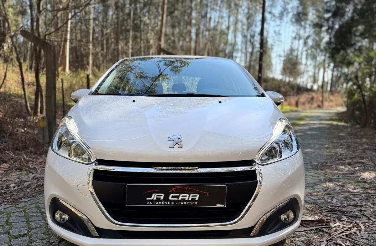 PEUGEOT 208 1.5 BlueHDi Active