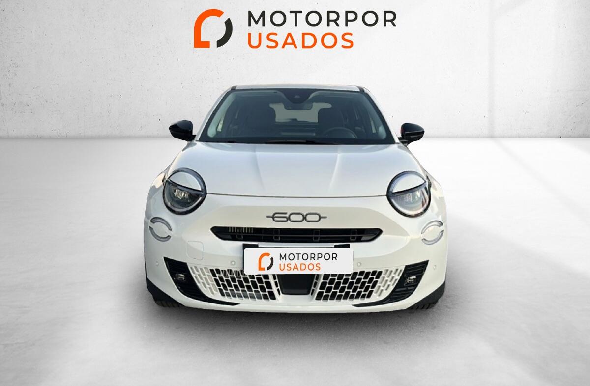 FIAT 600 1.2 Hybrid