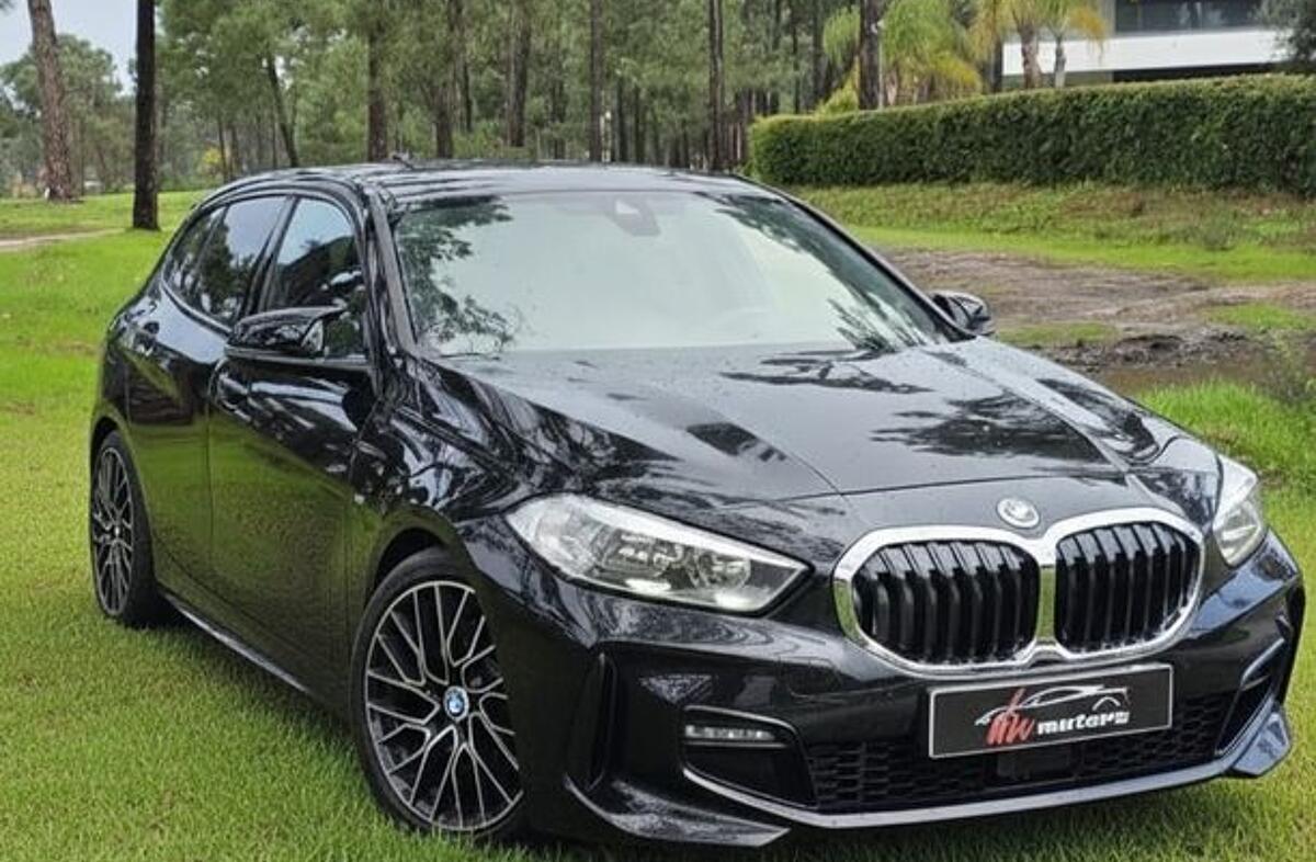 BMW Serie-1 118 i Pack Desportivo M Auto