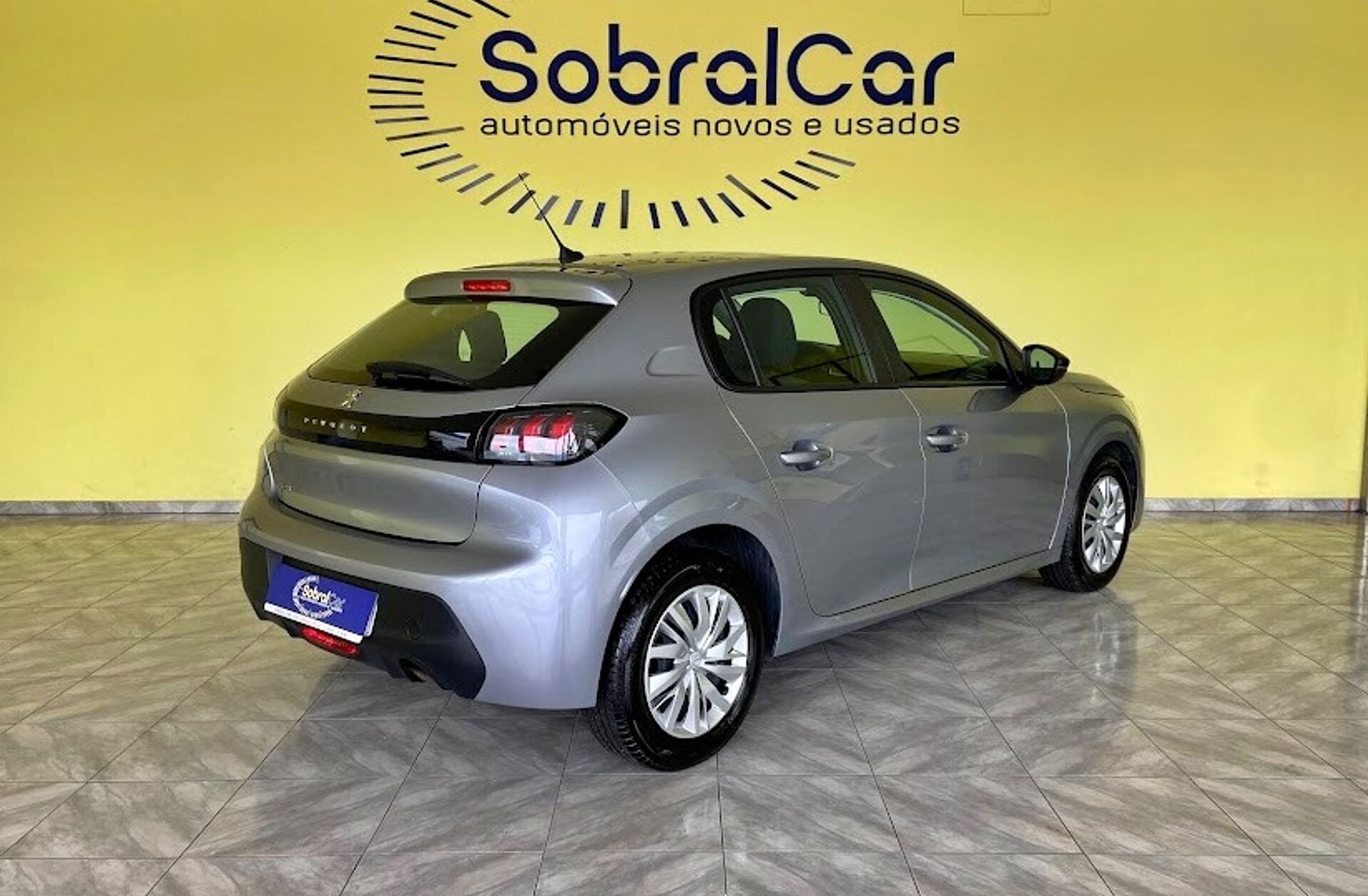 PEUGEOT 208 1.2 PureTech Active