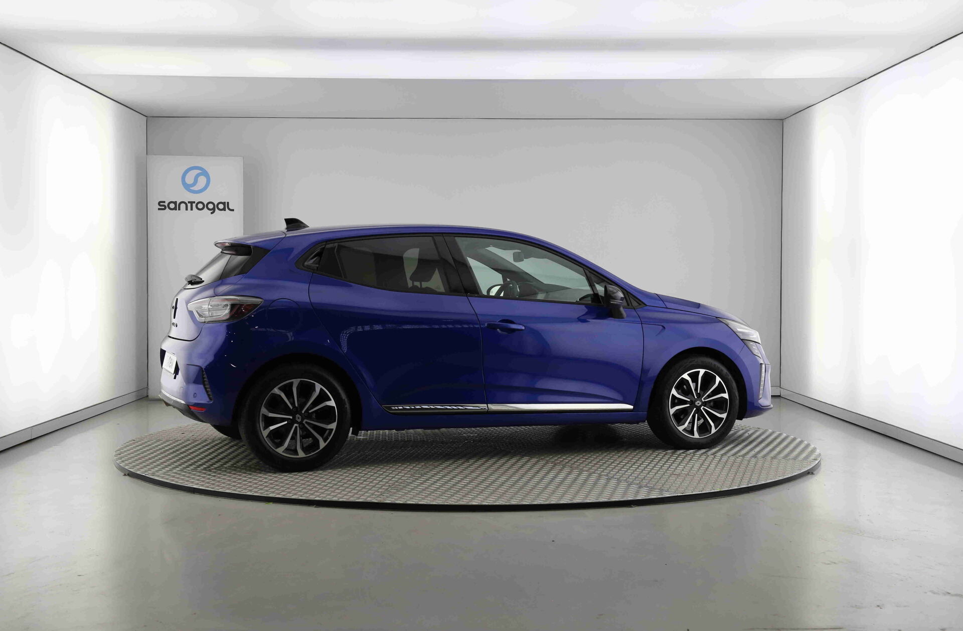 RENAULT Clio 1.0 TCe Techno Bi-Fuel