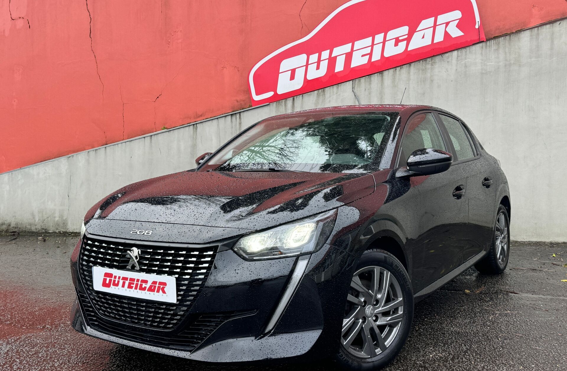 PEUGEOT 208 1.2 PureTech GT EAT8