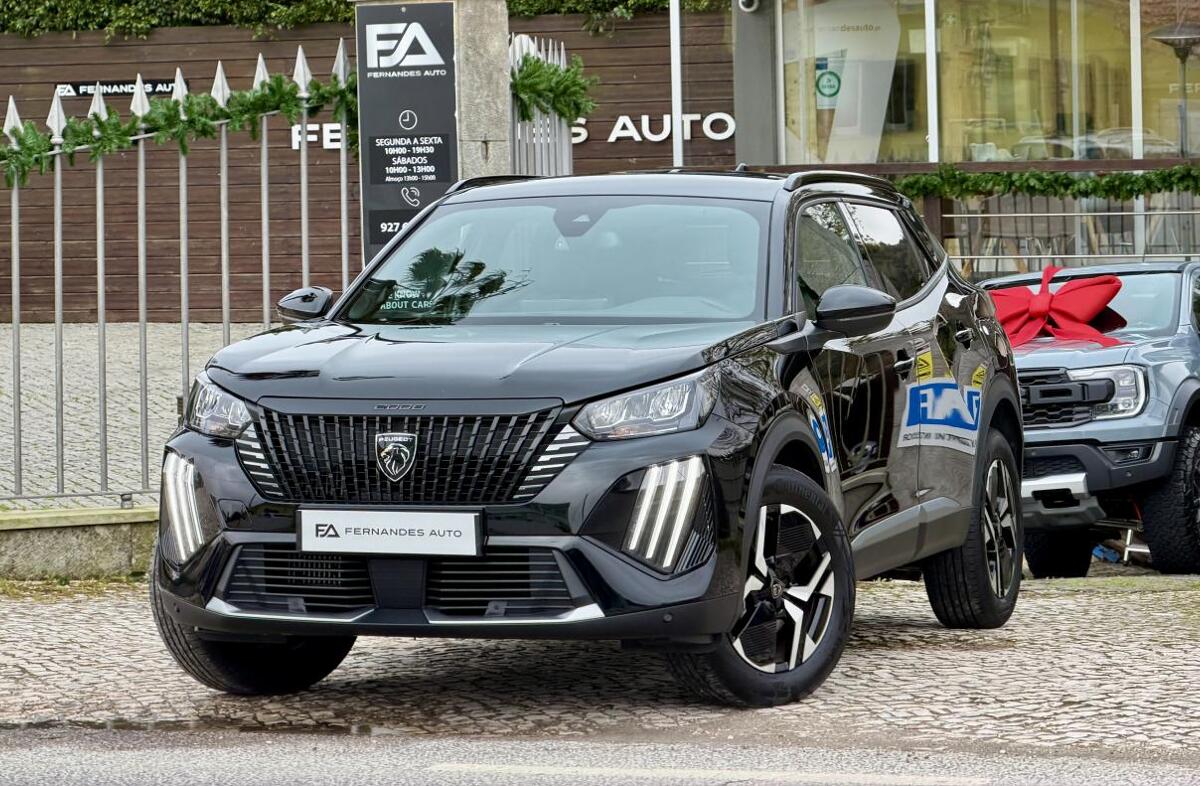 PEUGEOT 2008 1.2 Hybrid Allure e-DCS6