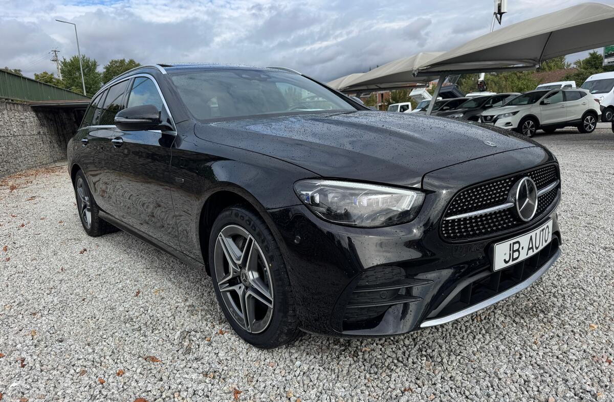 MERCEDES Classe E E 300 de AMG Line