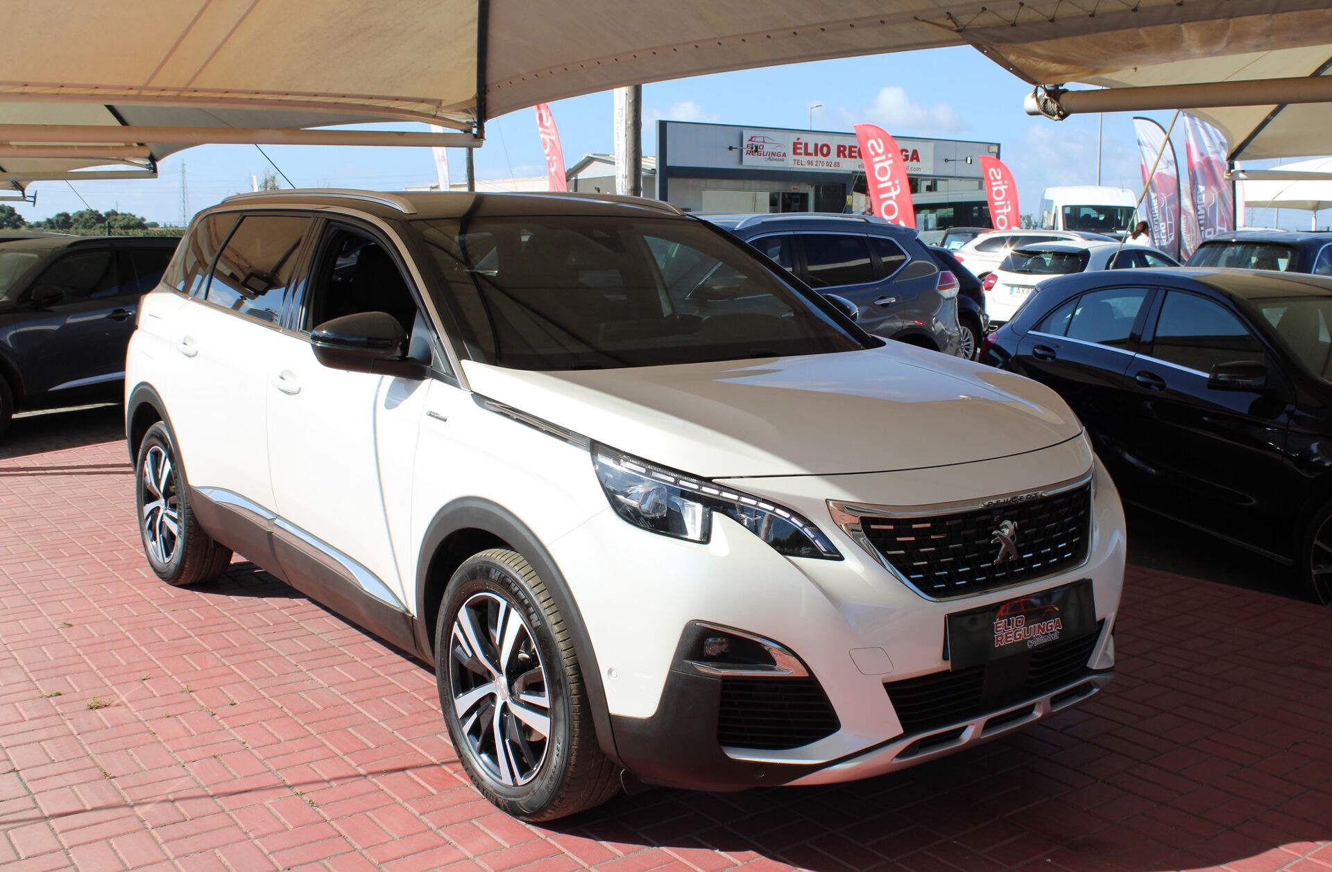 PEUGEOT 5008 1.2 PureTech GT Line