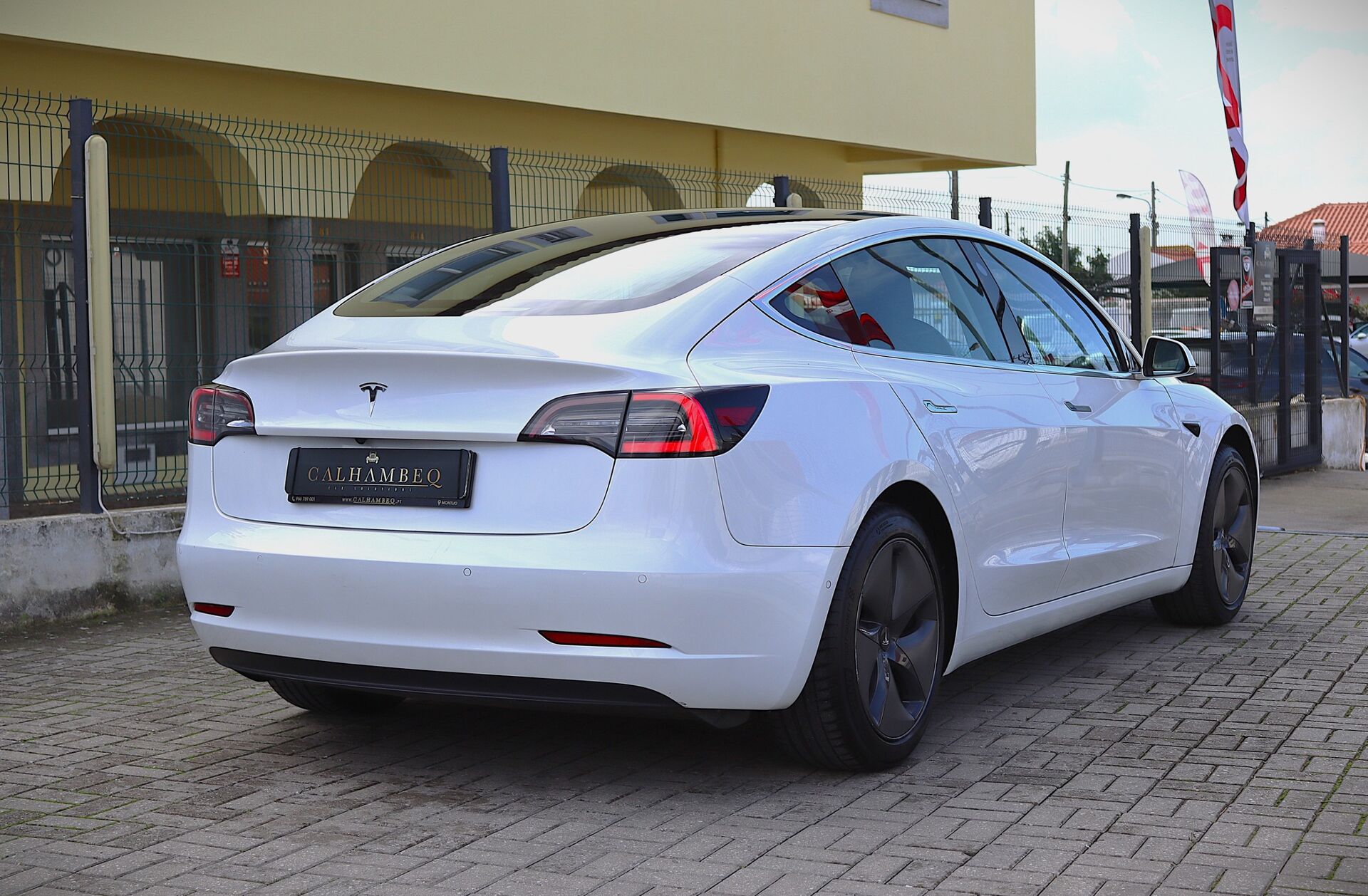 TESLA Model 3 Standard Range Plus RWD