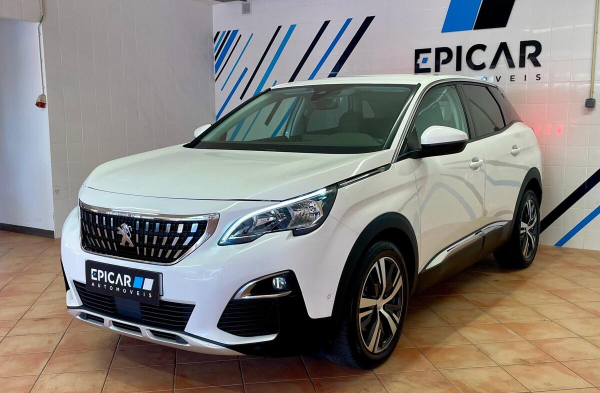 PEUGEOT 3008 1.2 PureTech Allure EAT6