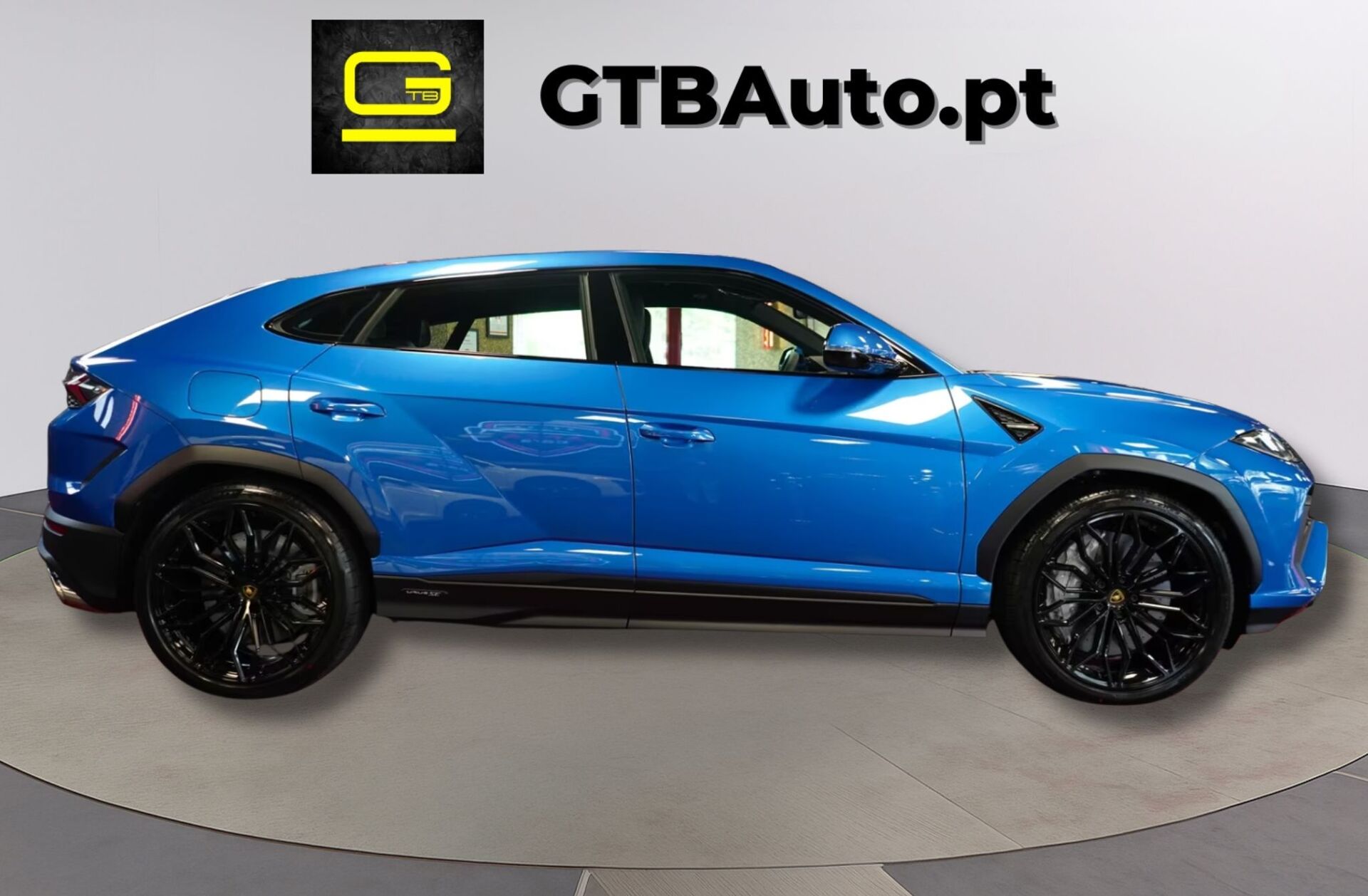 LAMBORGHINI Urus 4.0 V8 SE