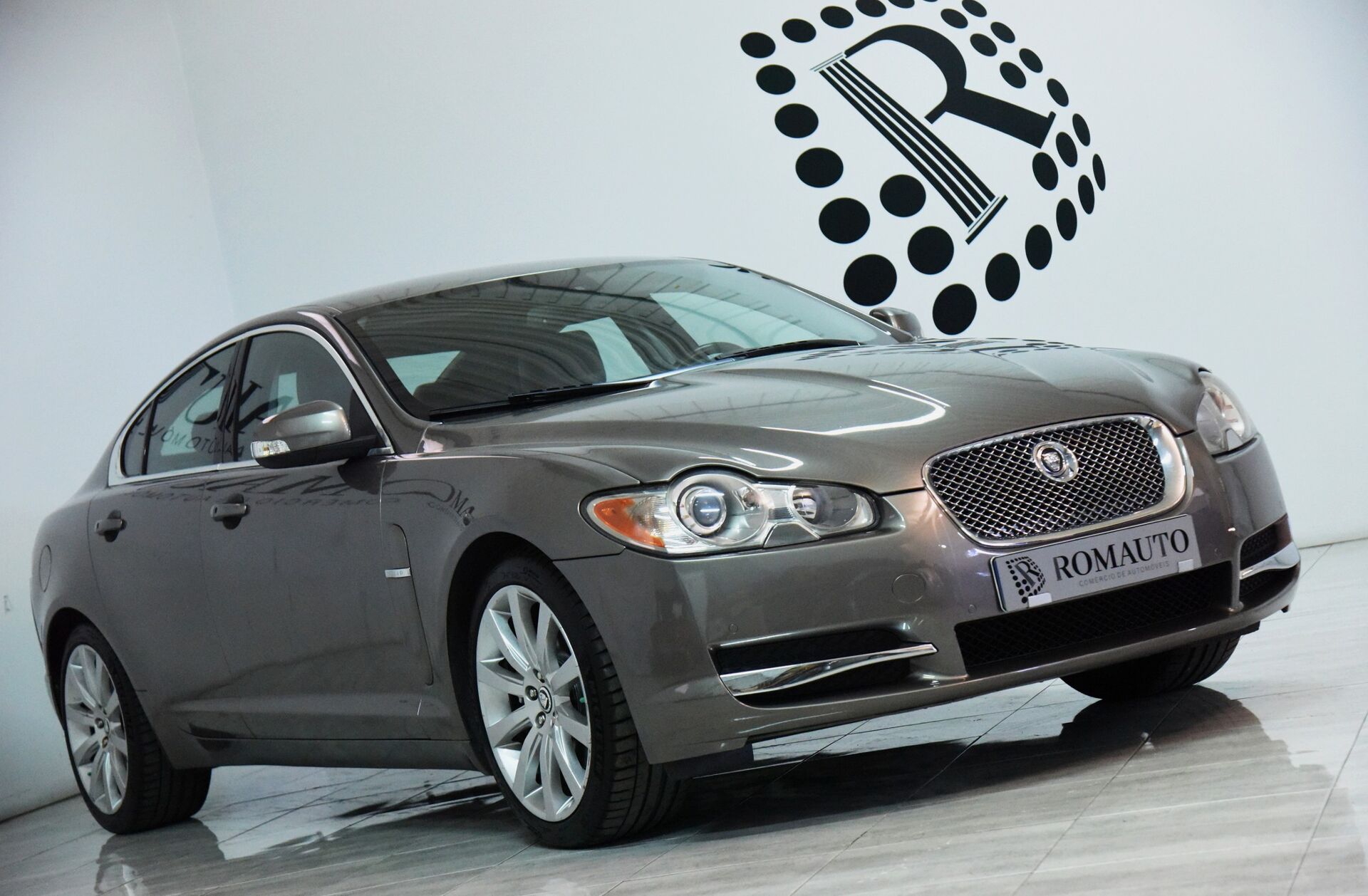 JAGUAR XF 2.7 D V6 Luxury