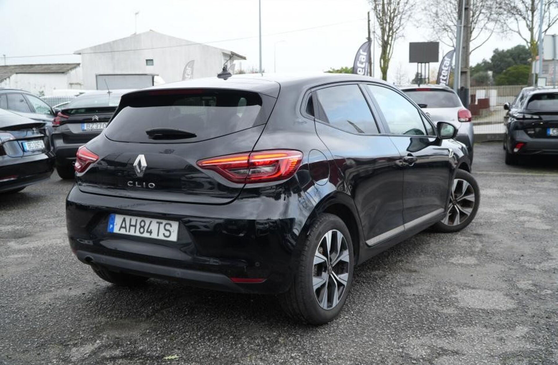 RENAULT Clio 1.0 TCe Limited Bi-Fuel