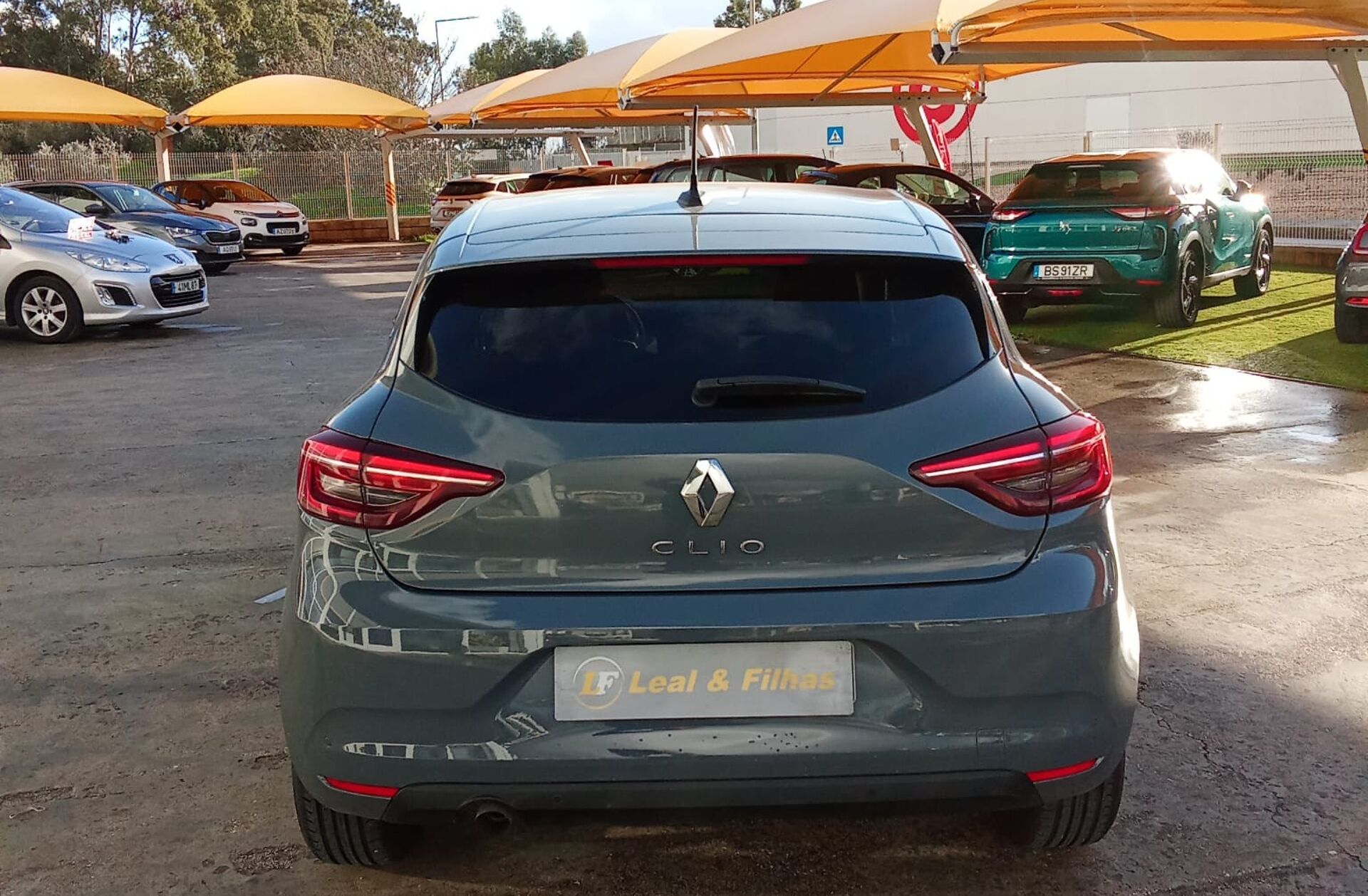 RENAULT Clio 1.0 TCe Limited