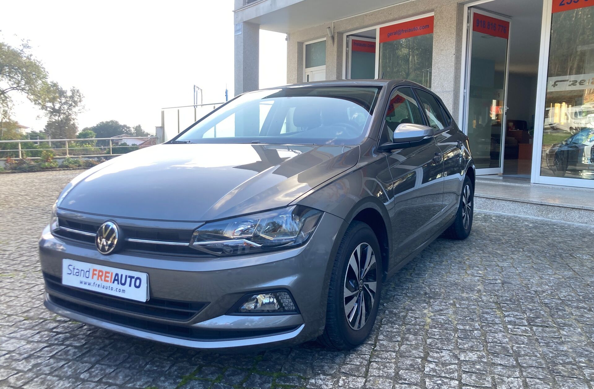 VOLKSWAGEN Polo 1.0 TSI Confortline