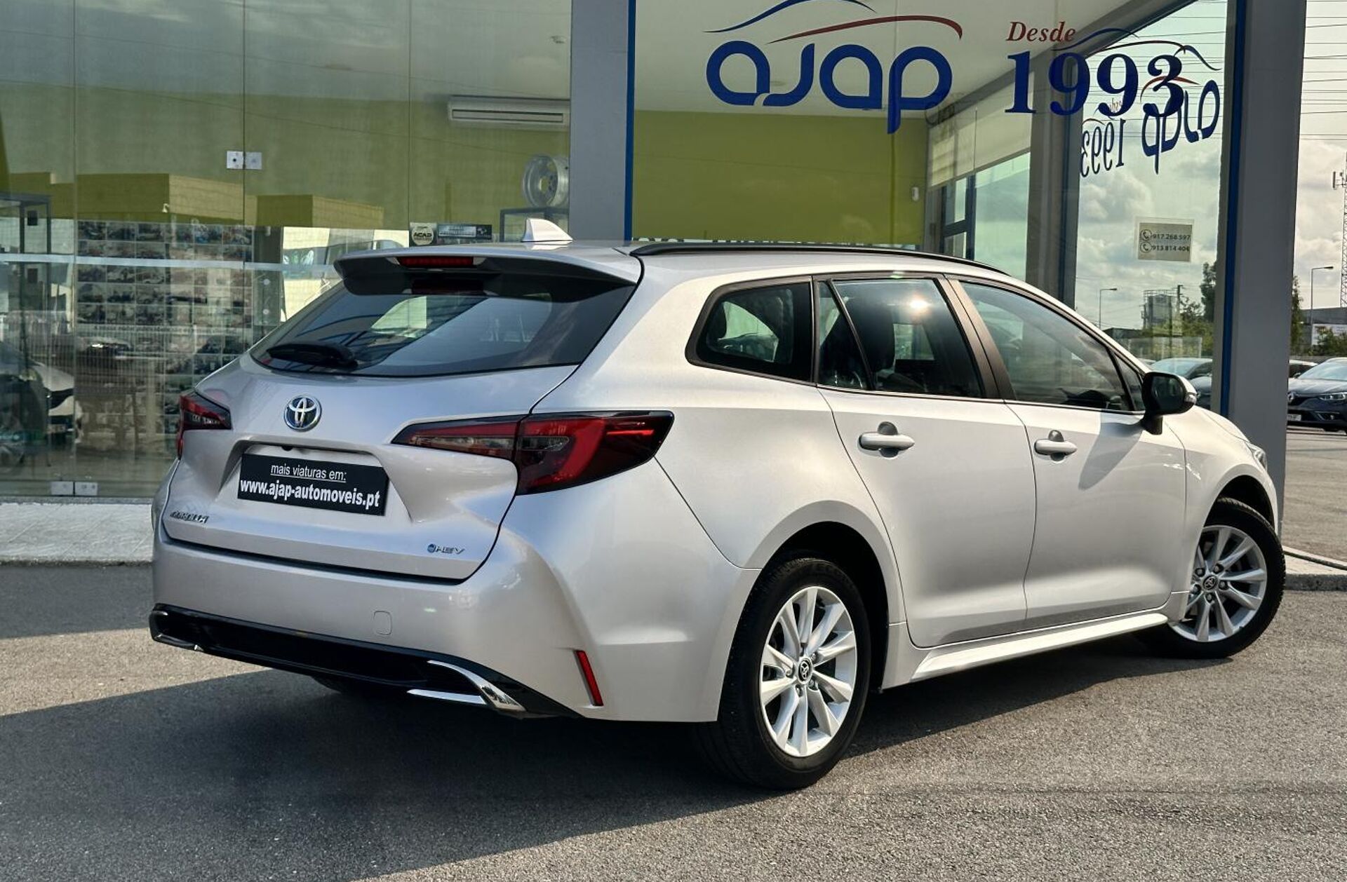 TOYOTA Corolla 1.8 Hybrid Comfort