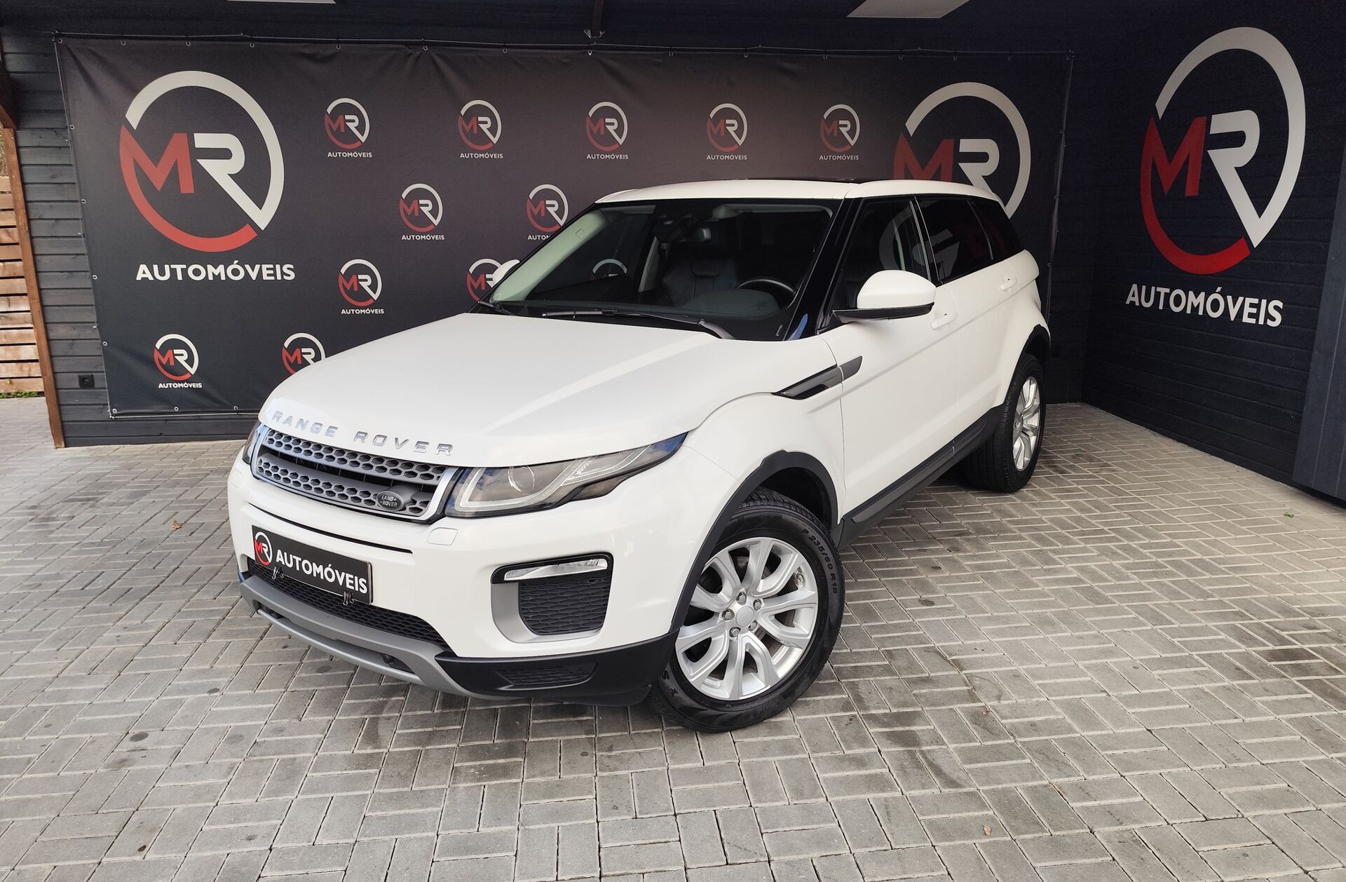 LAND ROVER Range Rover Evoque 2.0 TD4 HSE Dynamic Auto