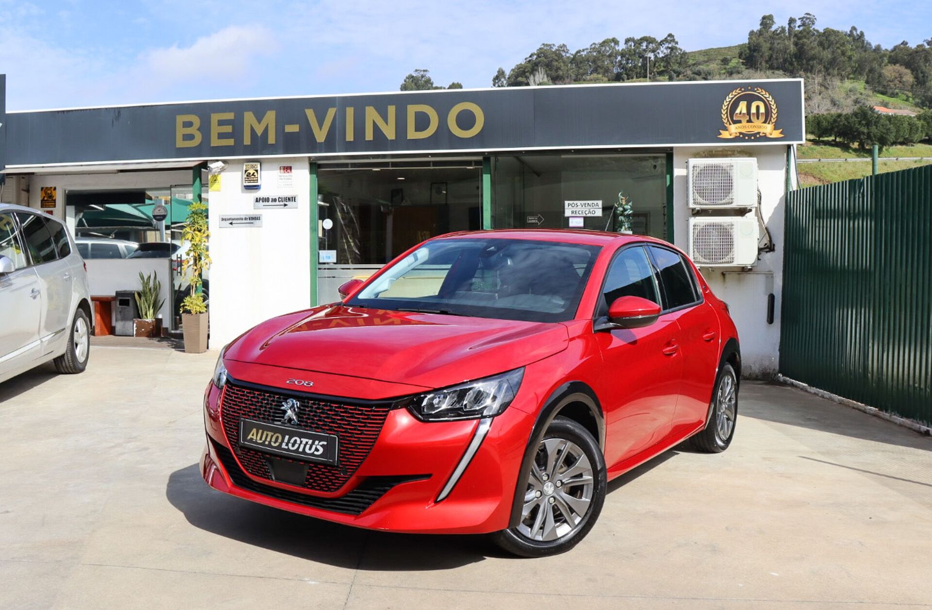PEUGEOT 208 ALLURE
