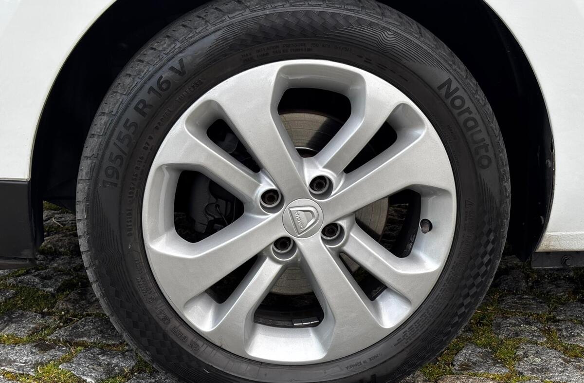 DACIA Lodgy 1.5 dCi Confort 7L