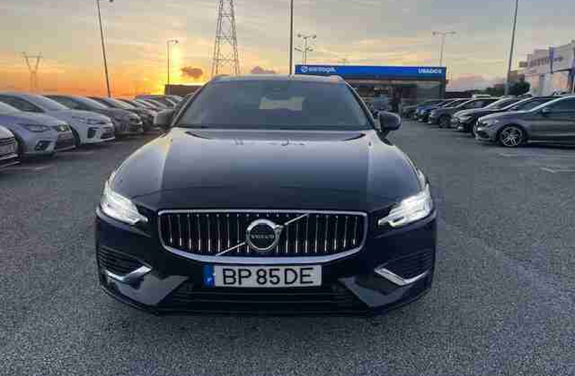 VOLVO V60 2.0 T6 AWD TE Core
