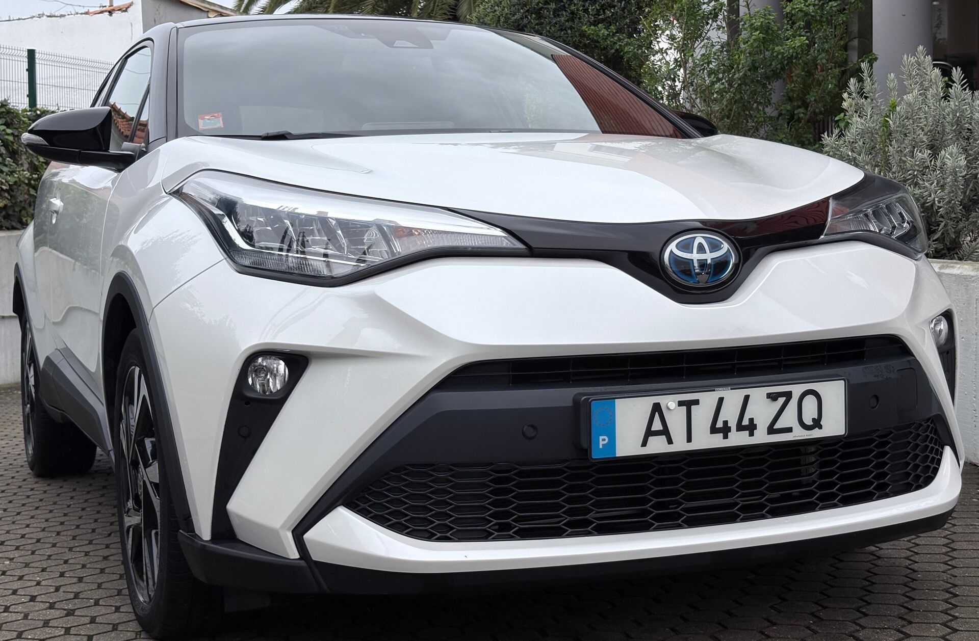 TOYOTA C-HR 1.8 Hybrid Square Collection