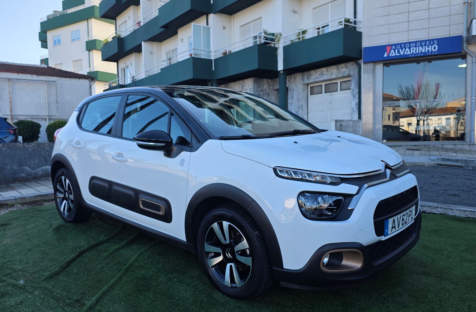 CITROEN C3 1.2 PureTech C-Series