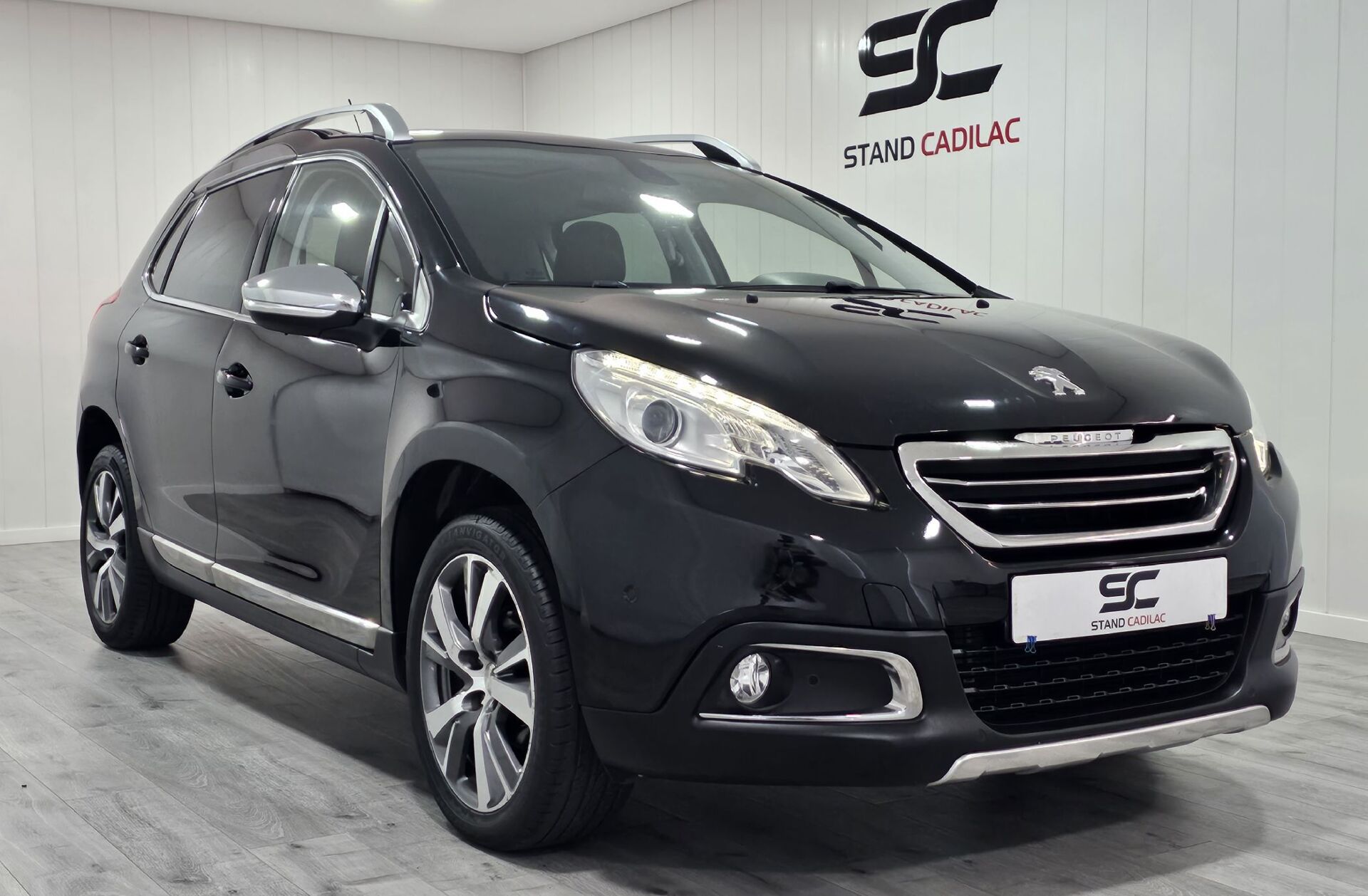 PEUGEOT 2008 1.6 BlueHDi Allure