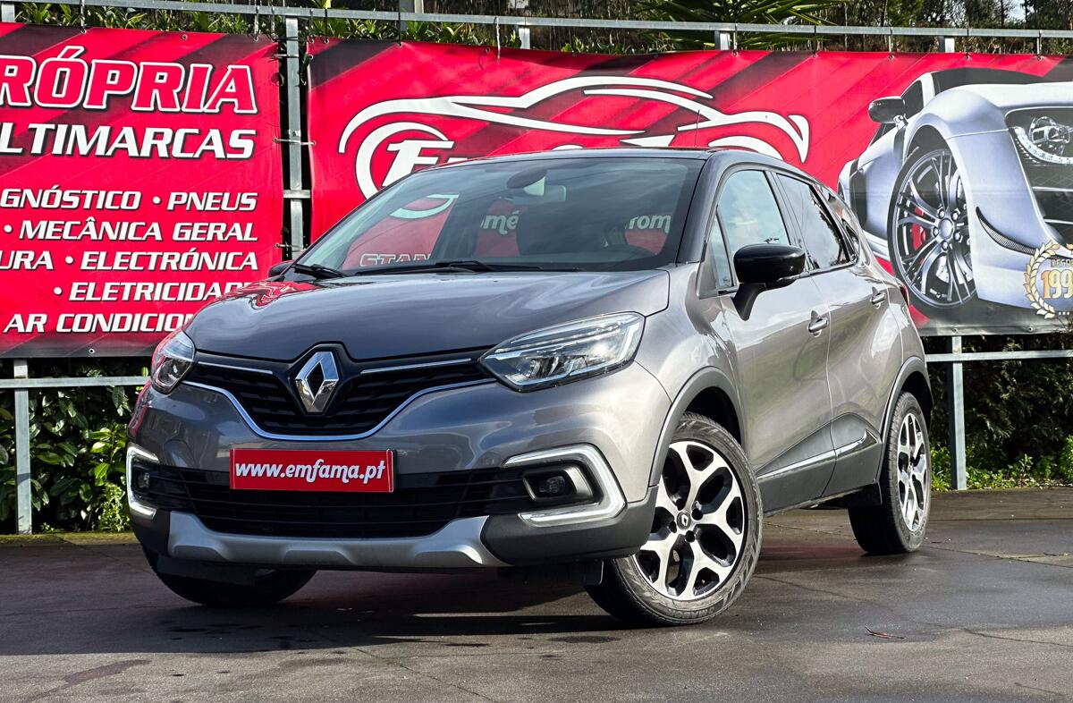 RENAULT Captur 0.9 TCe Exclusive