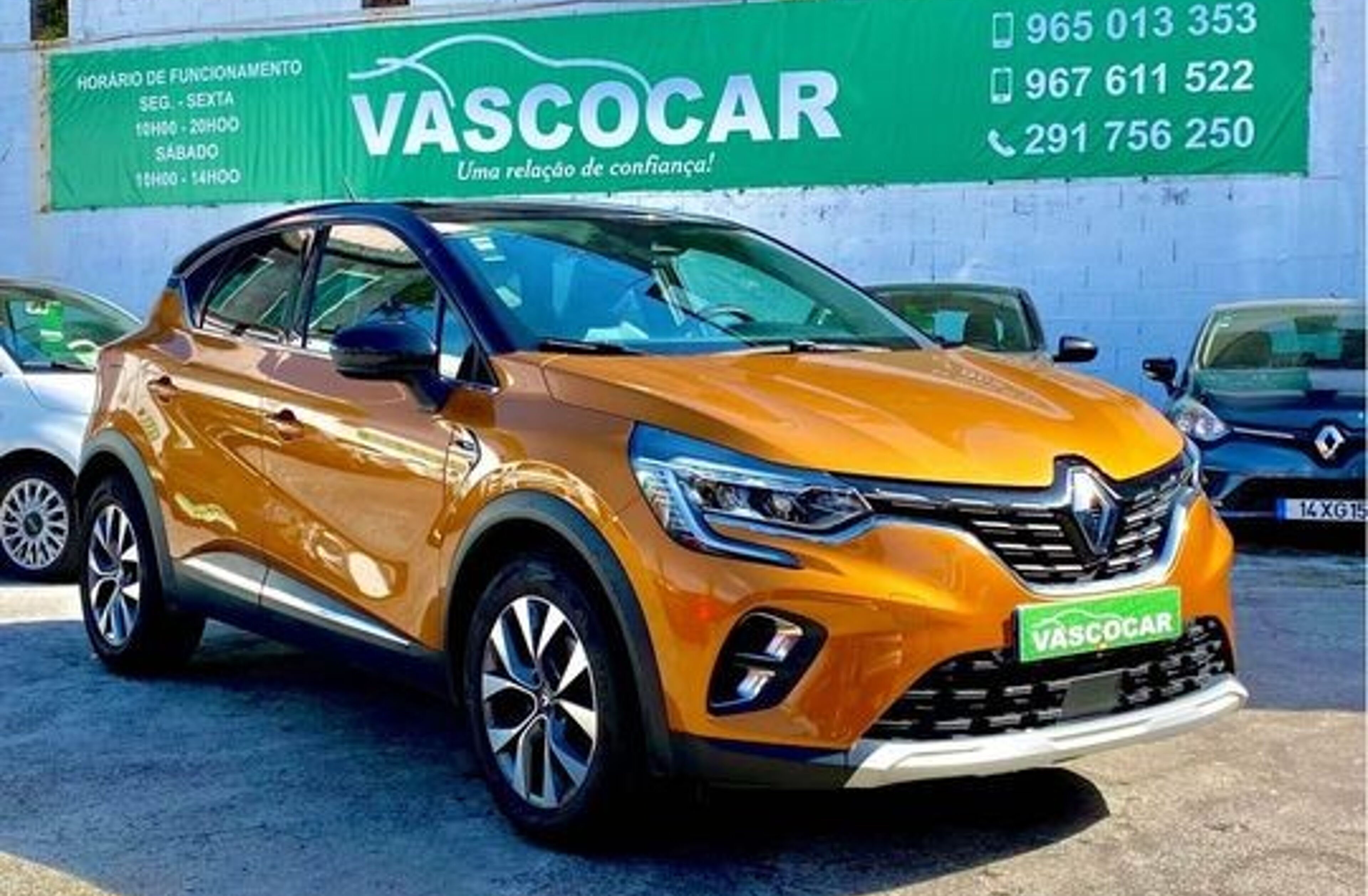 RENAULT Captur 1.0 TCe Exclusive