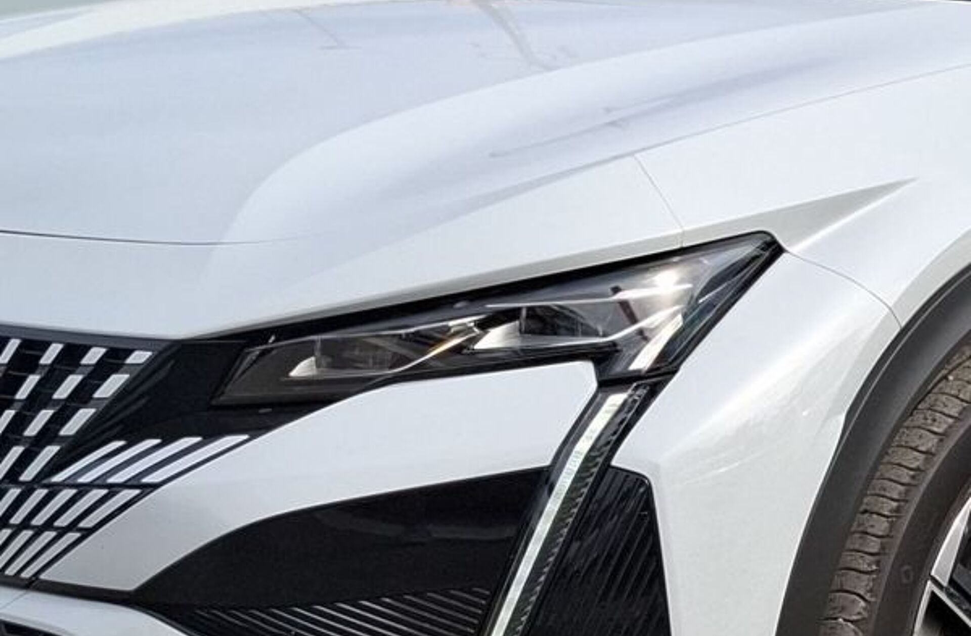 PEUGEOT 408 e- 58 kWh GT