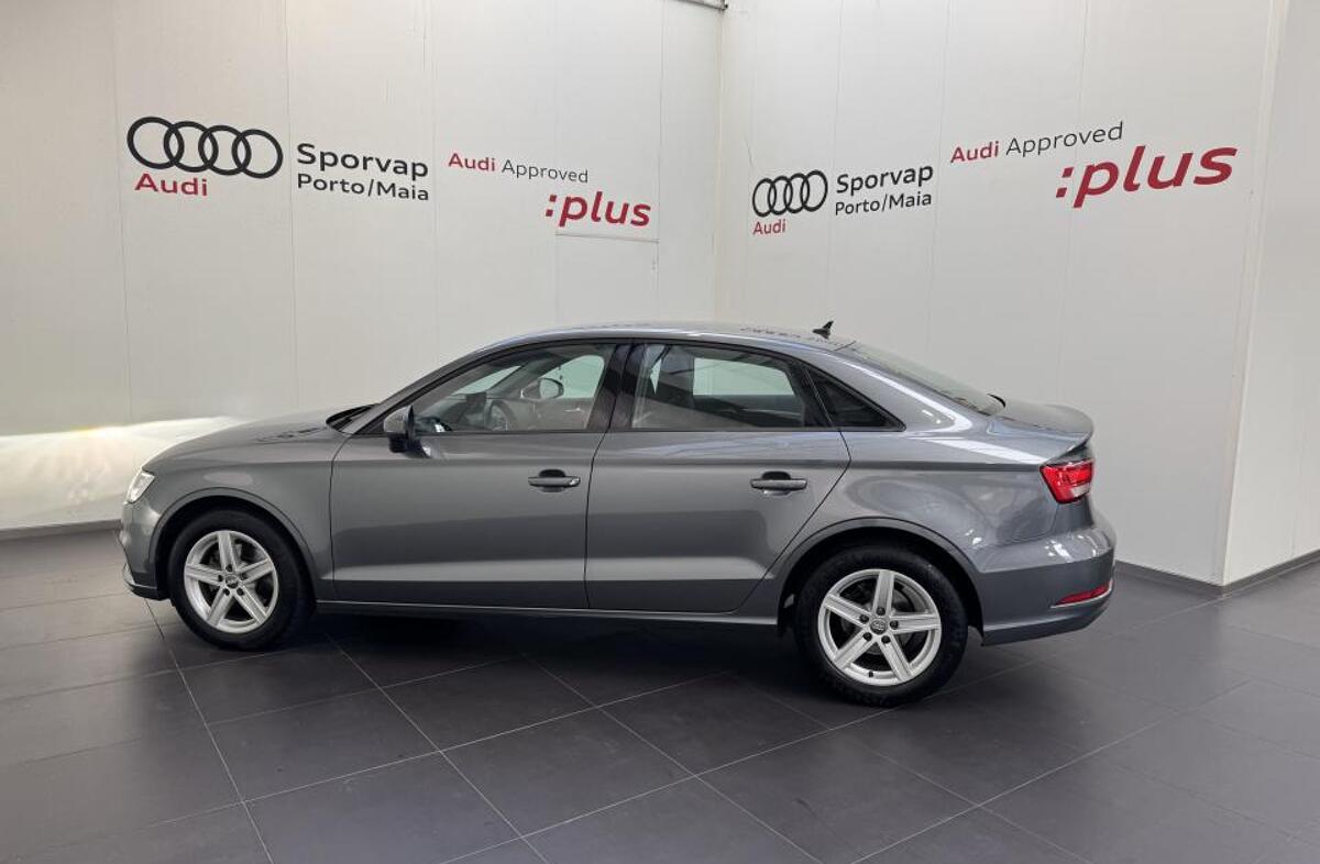 AUDI A3 30 TDI
