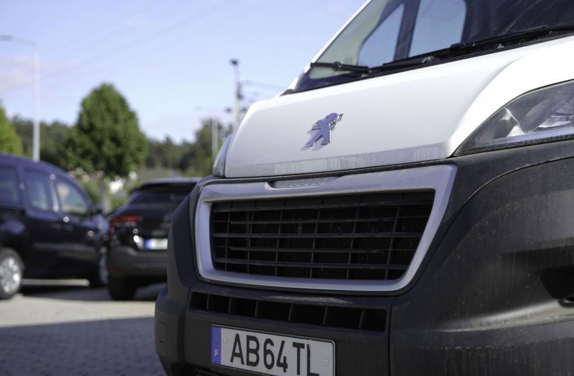 PEUGEOT Boxer 2.2 BlueHDi 335 L3H3 Premium