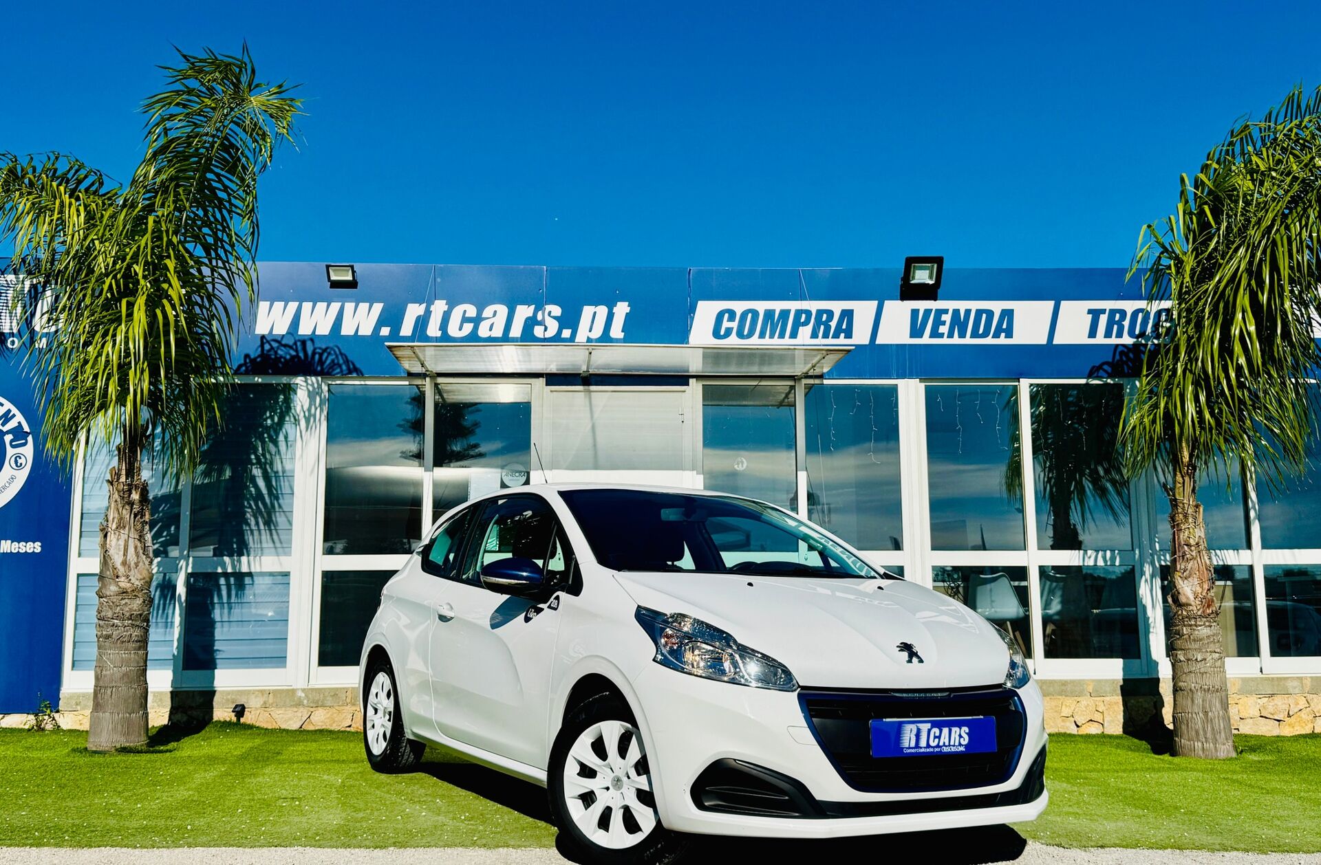 PEUGEOT 208 1.2 PureTech Style