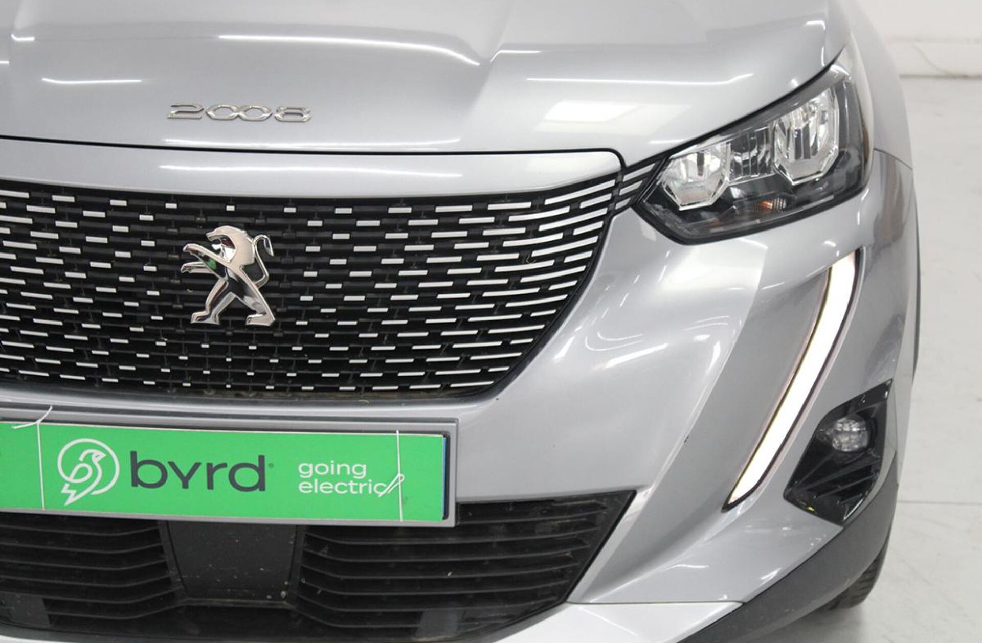 PEUGEOT 2008 e- 50 kWh GT