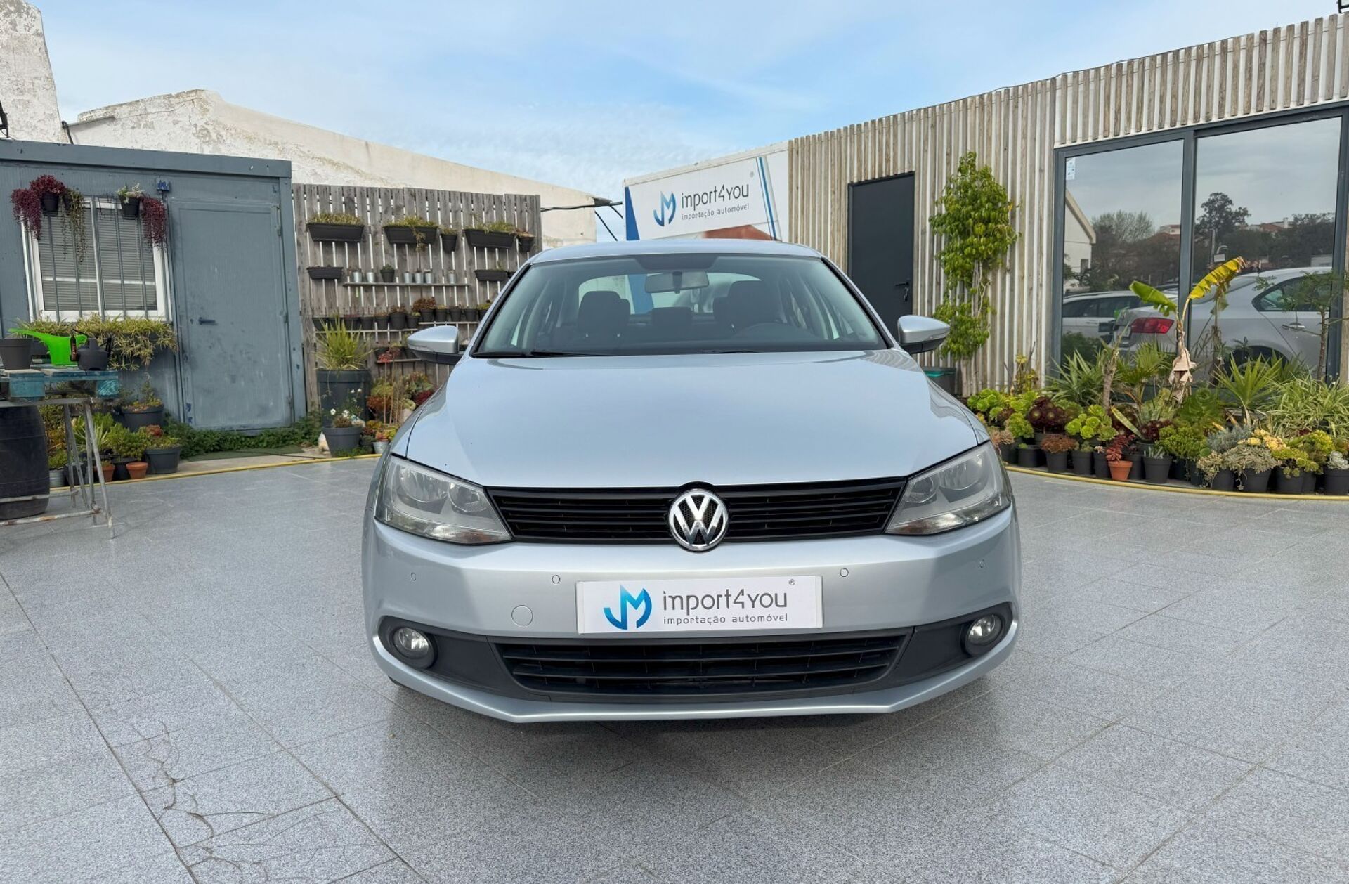 VOLKSWAGEN Jetta 1.6 TDi Confortline BM