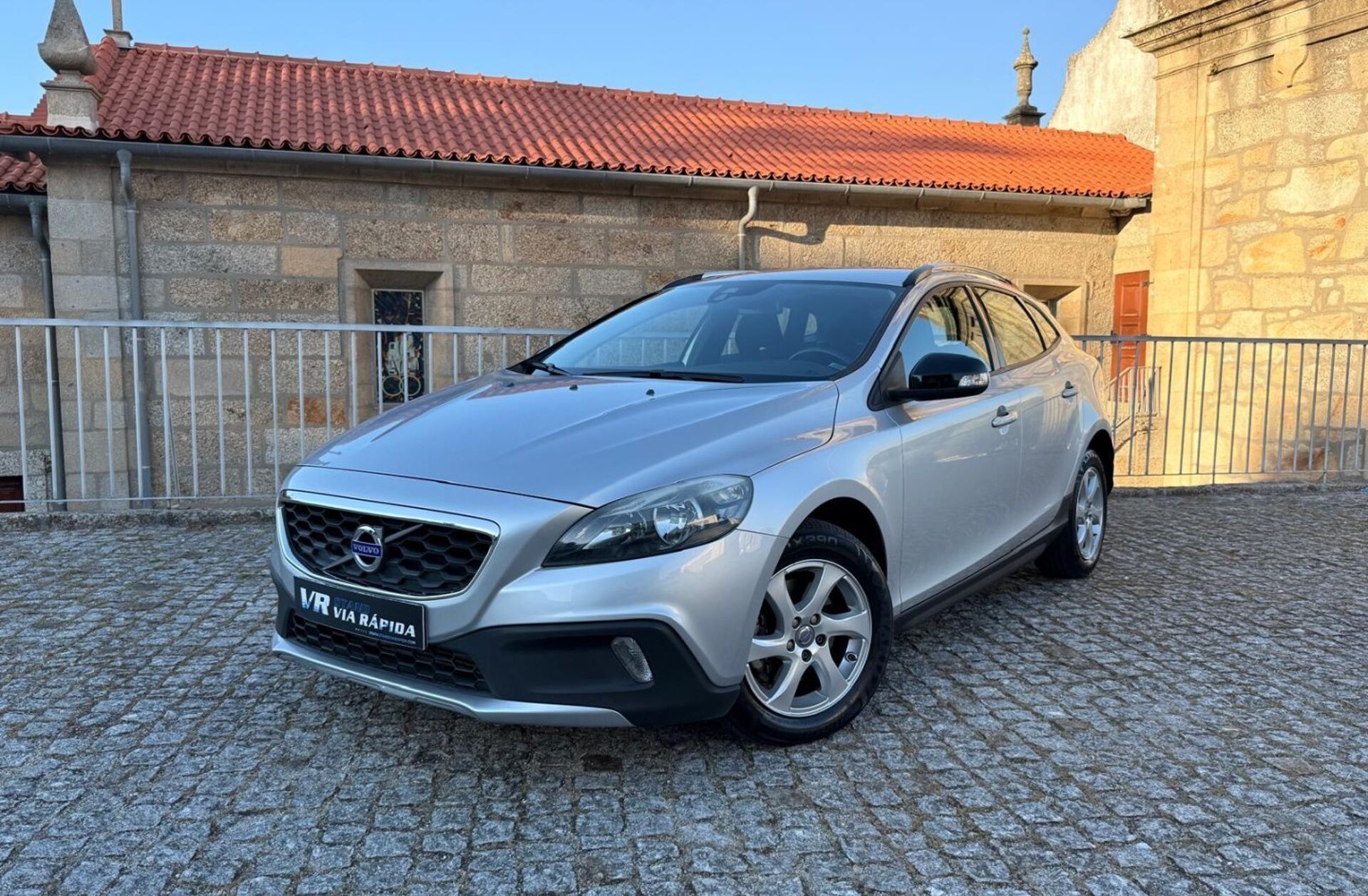 VOLVO V40 1.6 D2 Kinetic