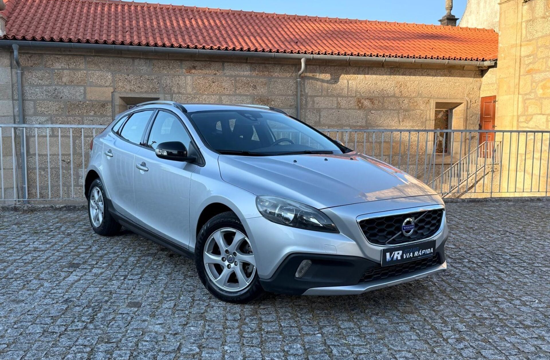 VOLVO V40 1.6 D2 Kinetic