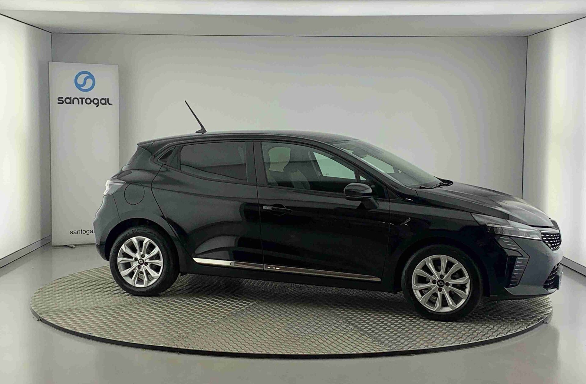 RENAULT Clio 1.0 TCe Evolution