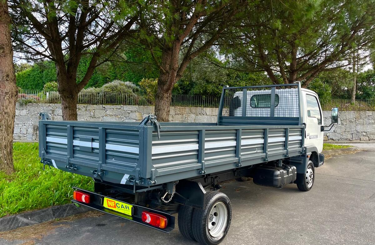 NISSAN Cabstar 2.7 TD 95.32/3 SL