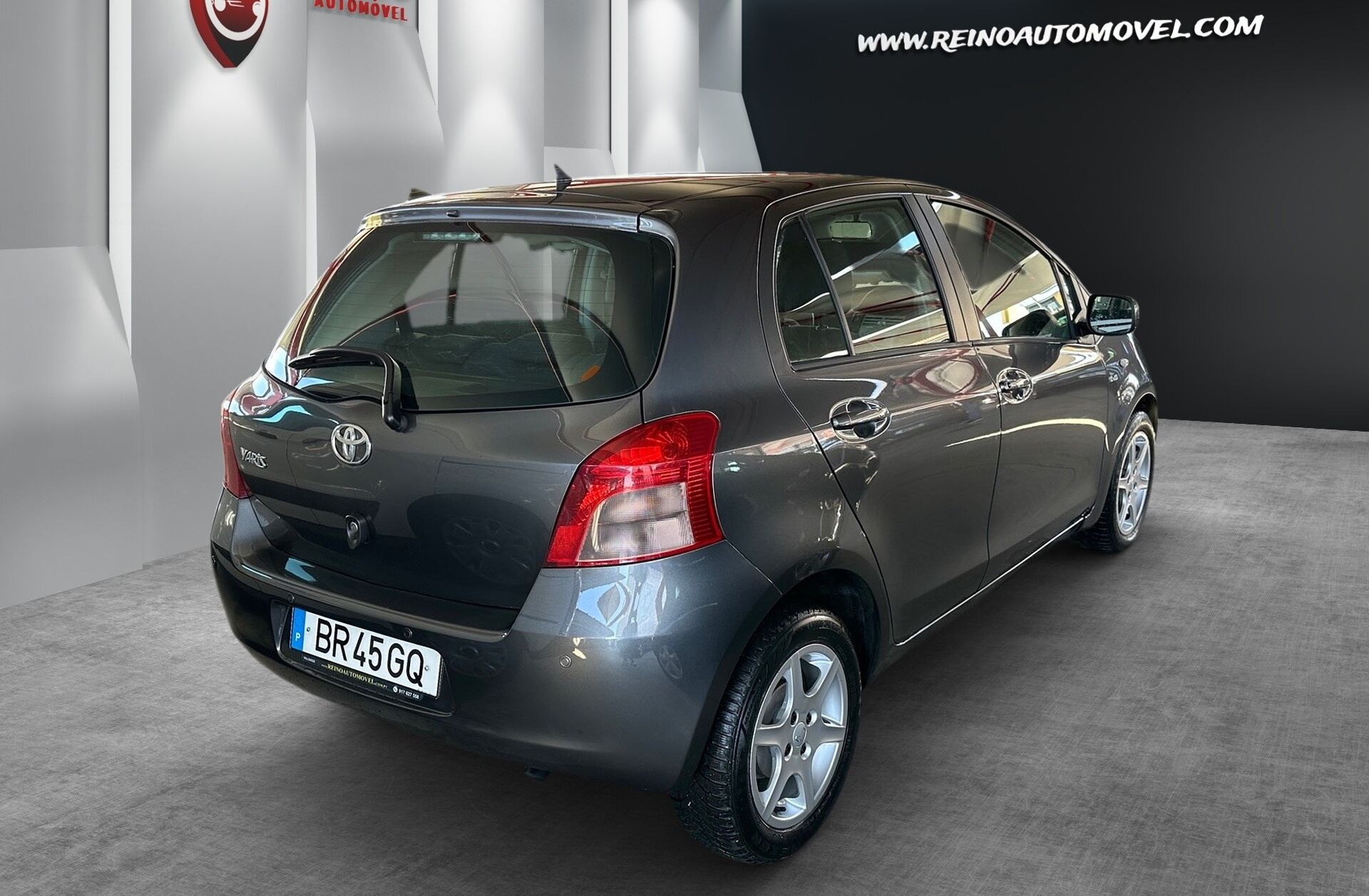 TOYOTA Yaris 1.4 D-4D AC Manual